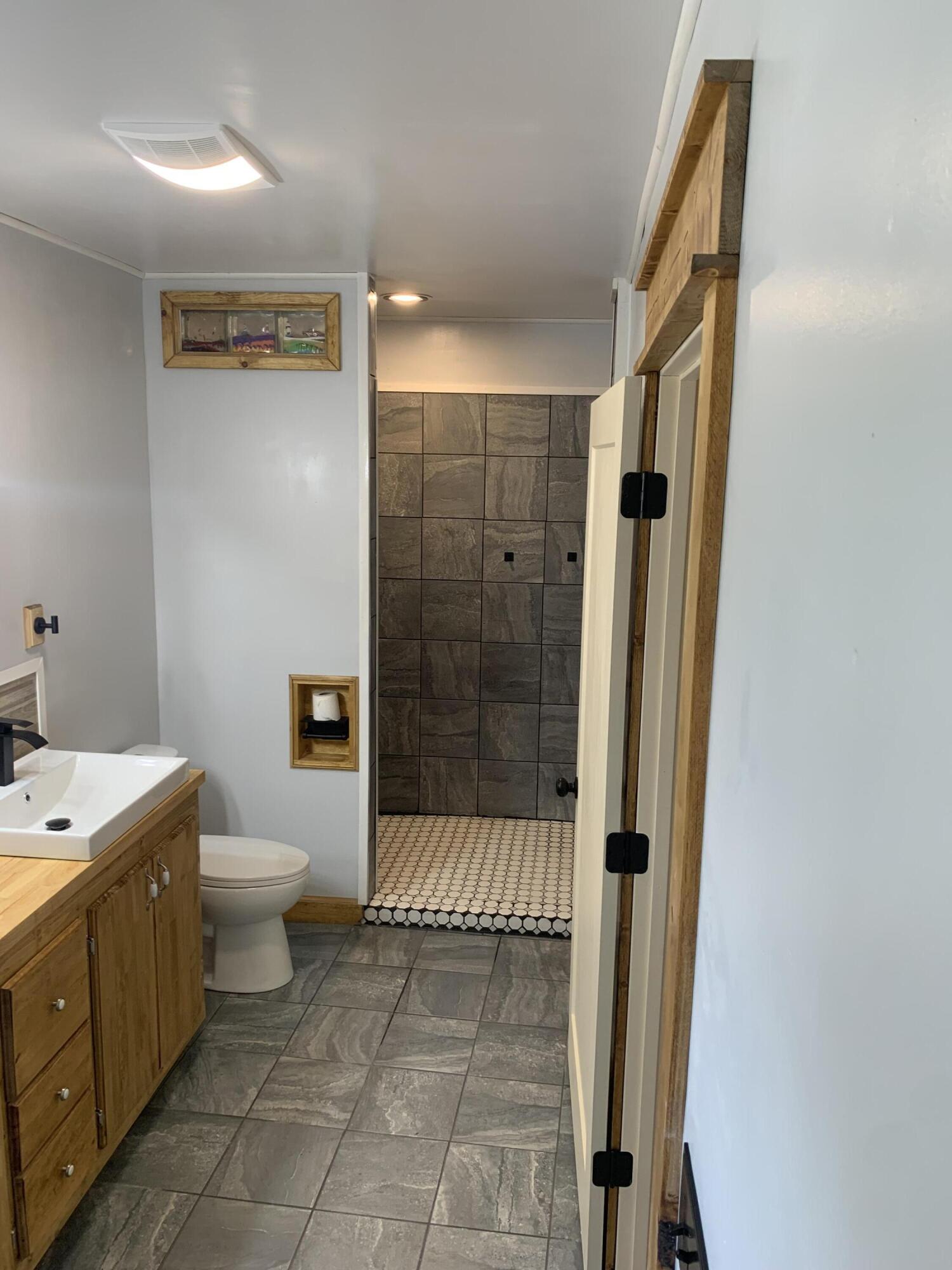 576 Pipestone Street Benton Harbor MI 49022