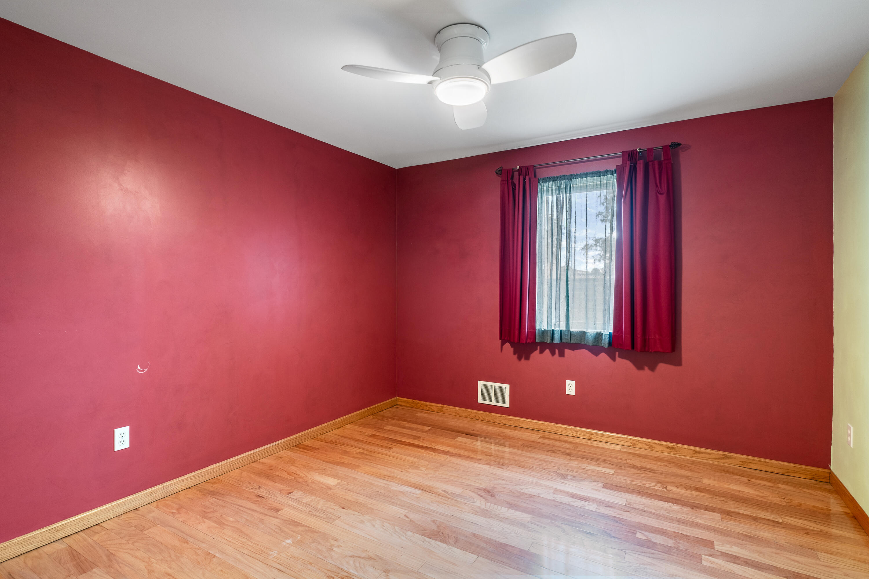 4069 NW Richmond Street NW Grand Rapids MI 49534