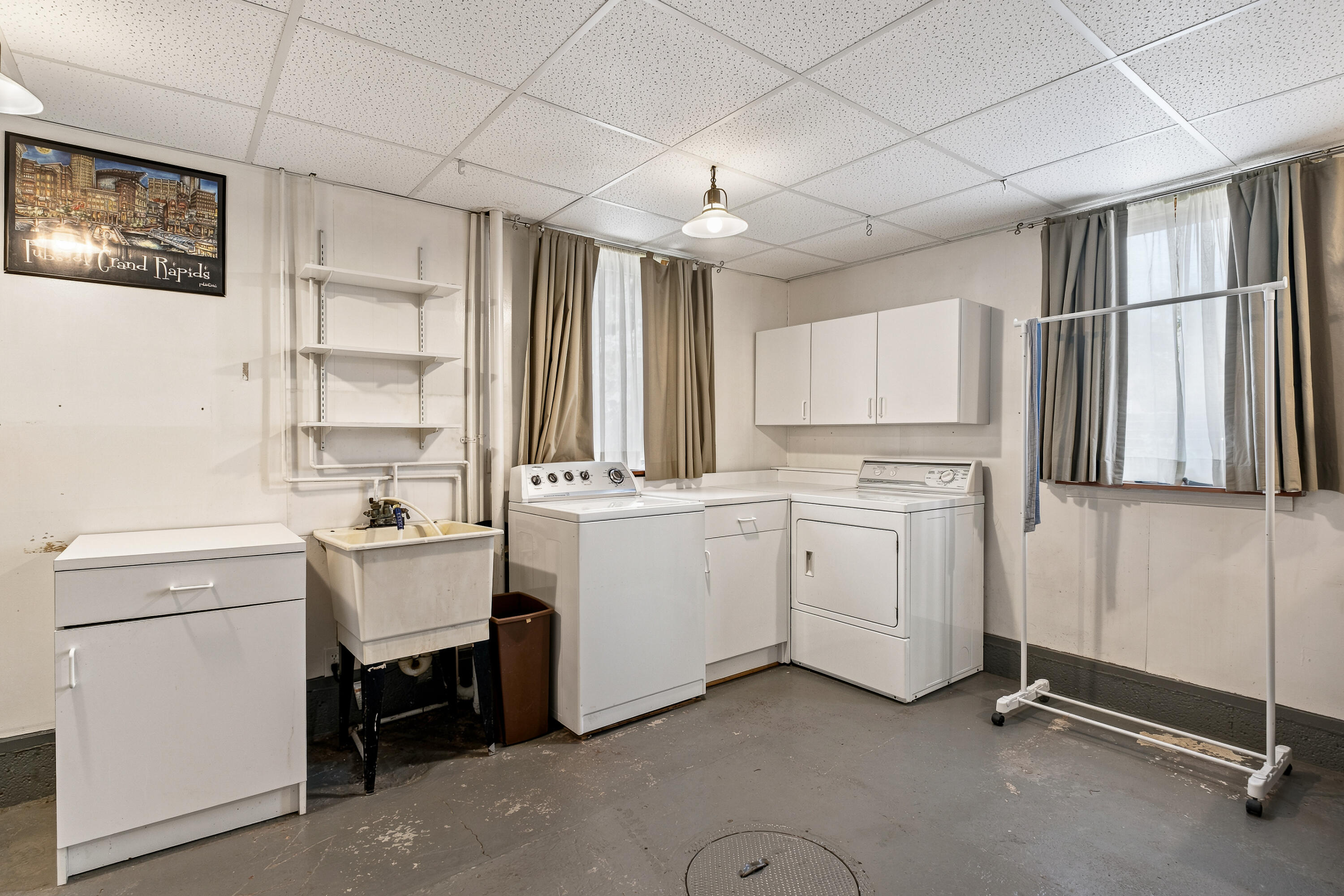4069 NW Richmond Street NW Grand Rapids MI 49534