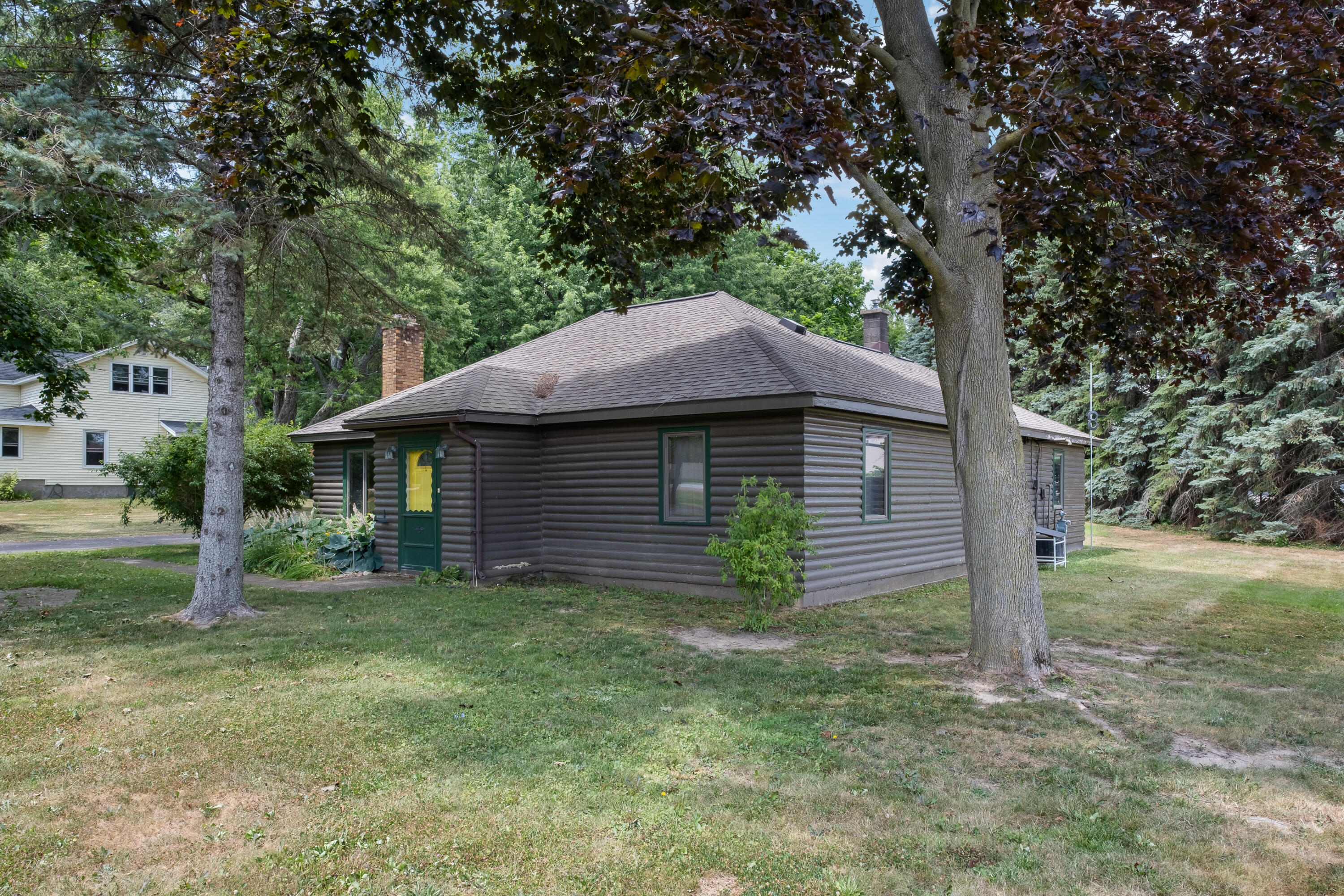4069 NW Richmond Street NW Grand Rapids MI 49534
