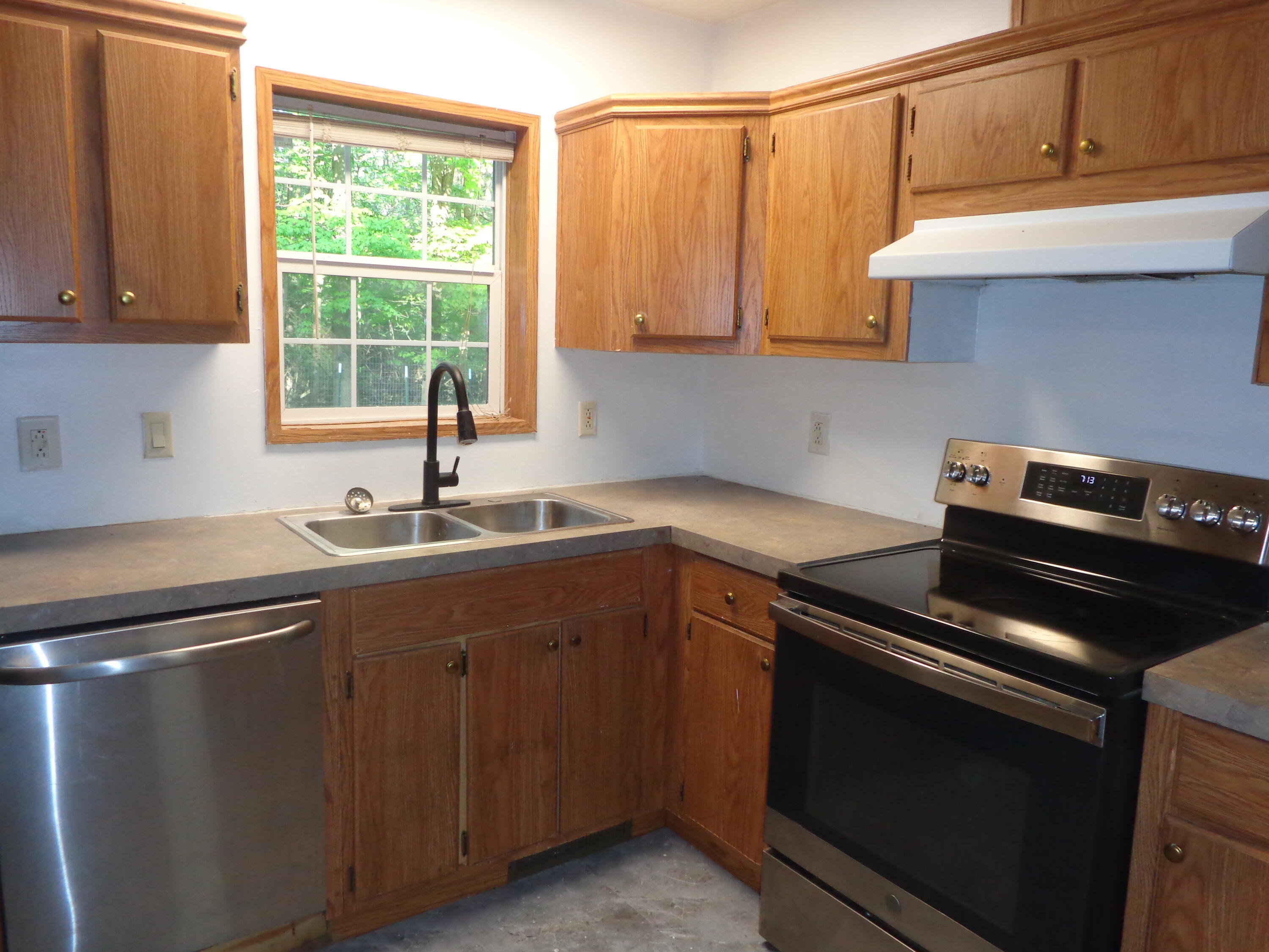 222 E 4th Street Grand Junction MI 49056