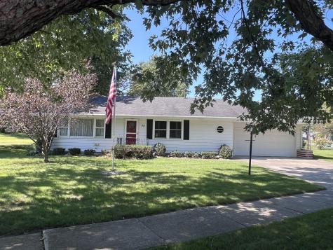 913 Main Street Buchanan MI 49107