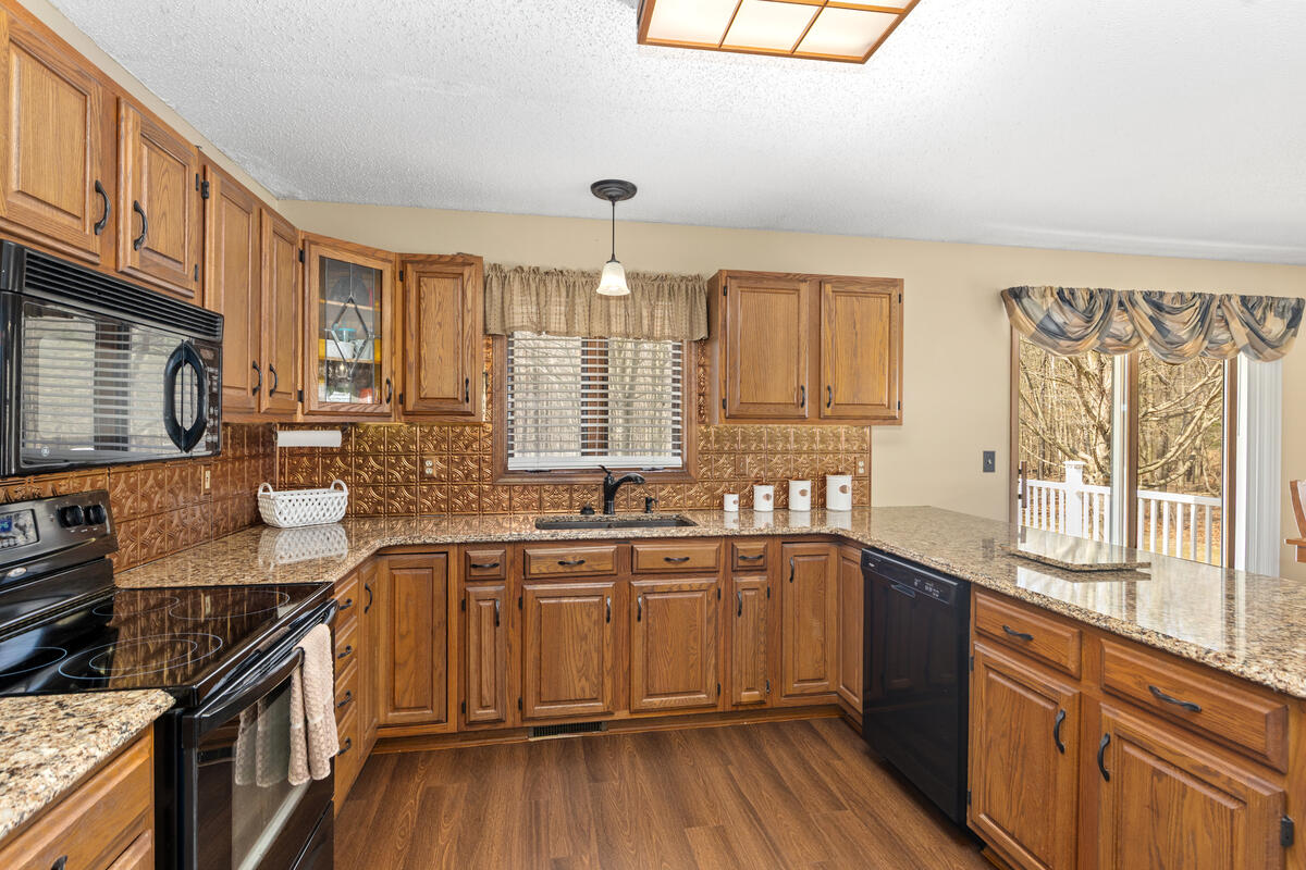 2902 63rd Street Fennville MI 49408