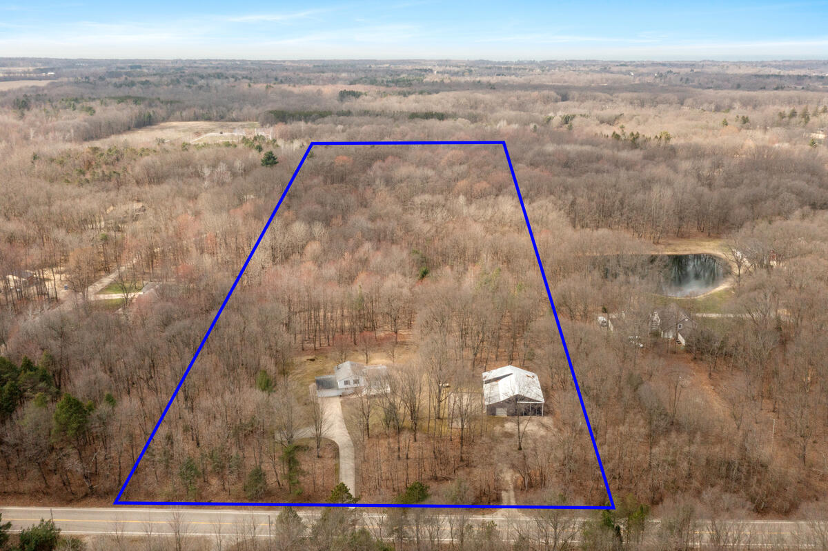 2902 63rd Street Fennville MI 49408