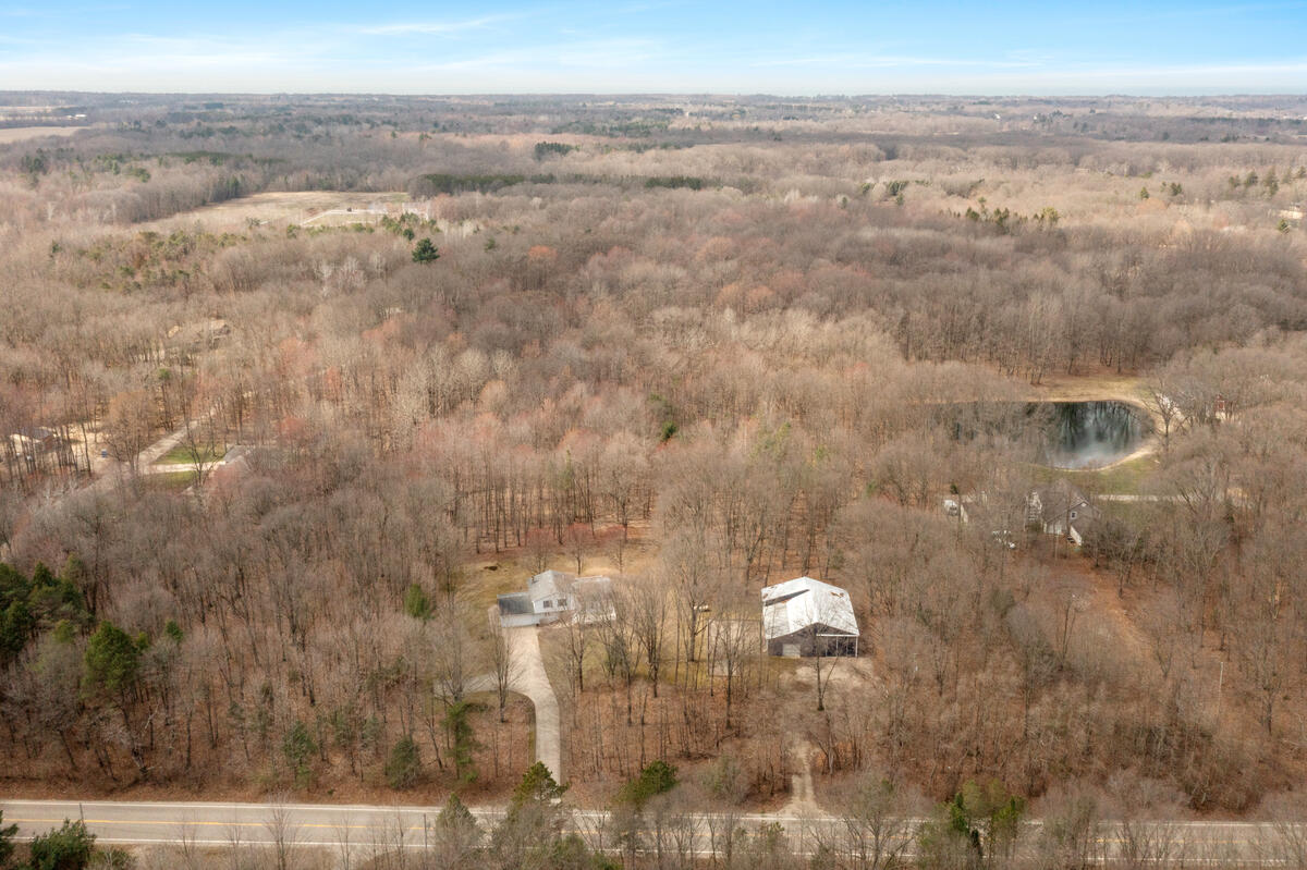 2902 63rd Street Fennville MI 49408