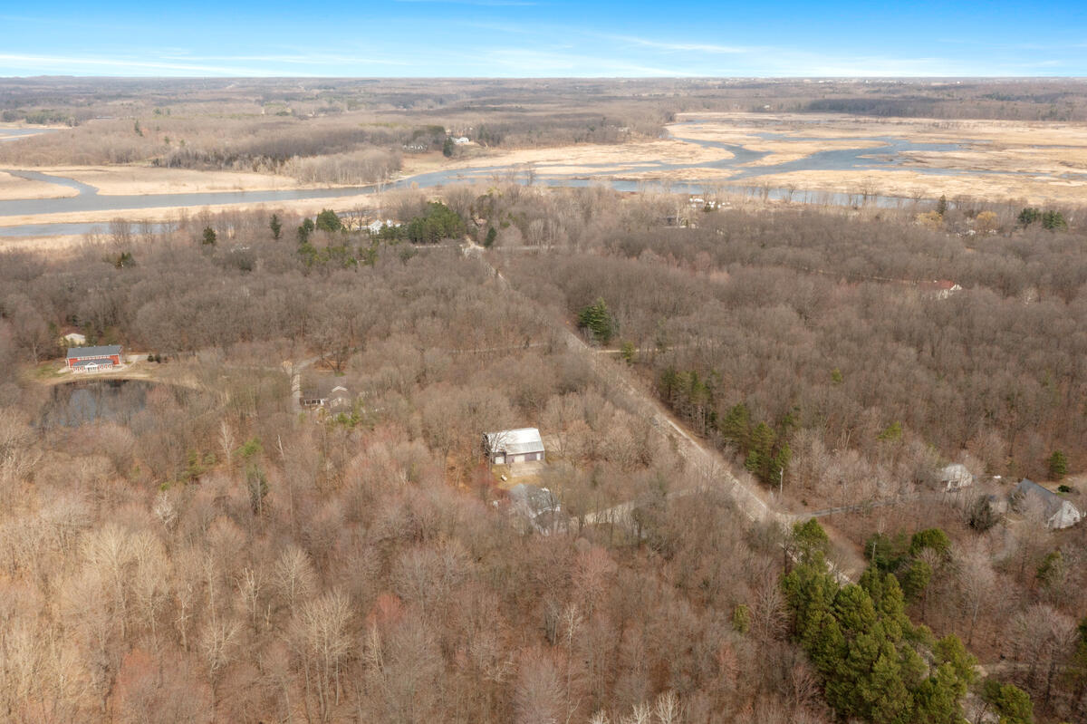 2902 63rd Street Fennville MI 49408