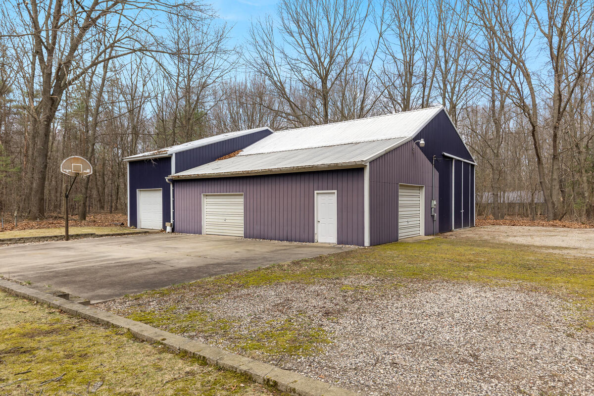 2902 63rd Street Fennville MI 49408
