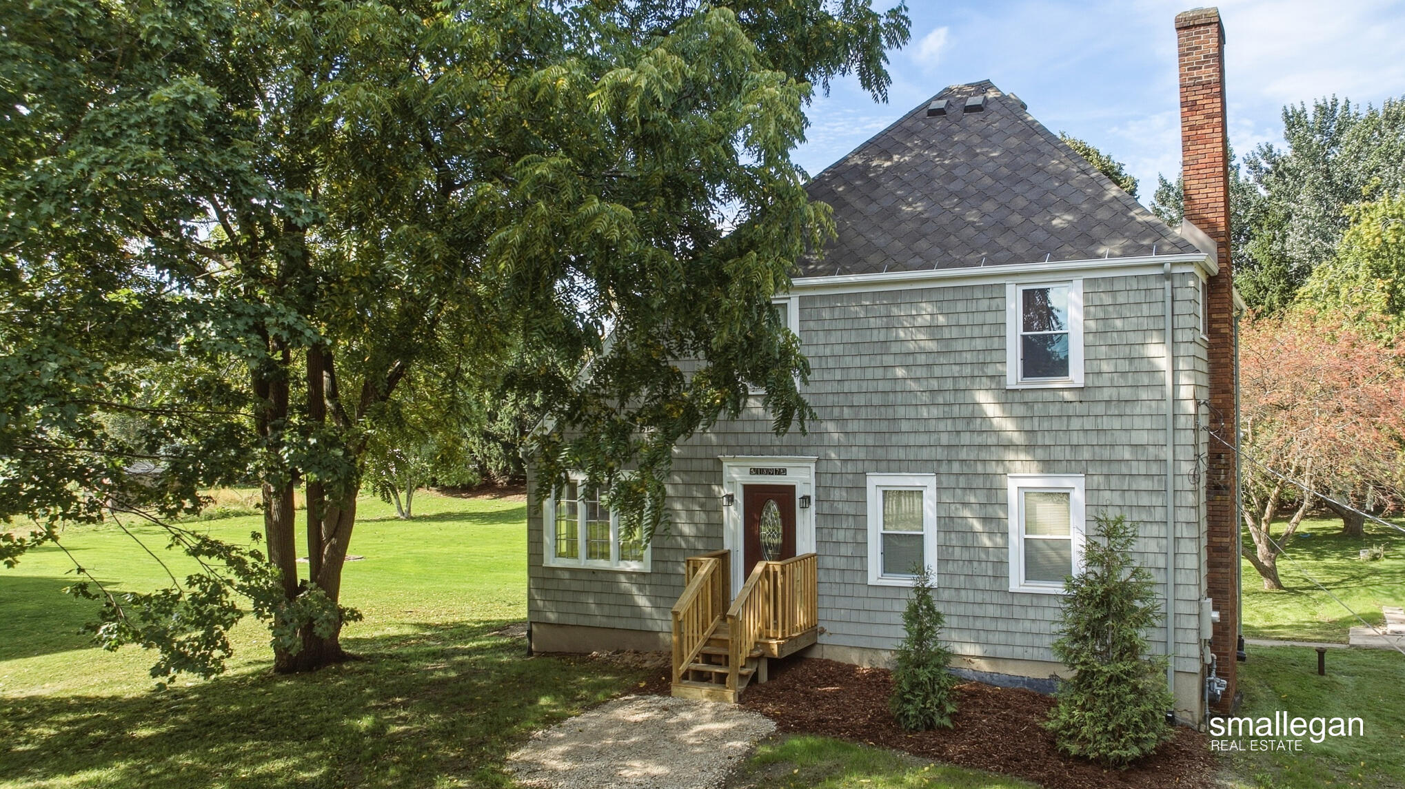 1897 Manning Avenue NW Grand Rapids MI 49534