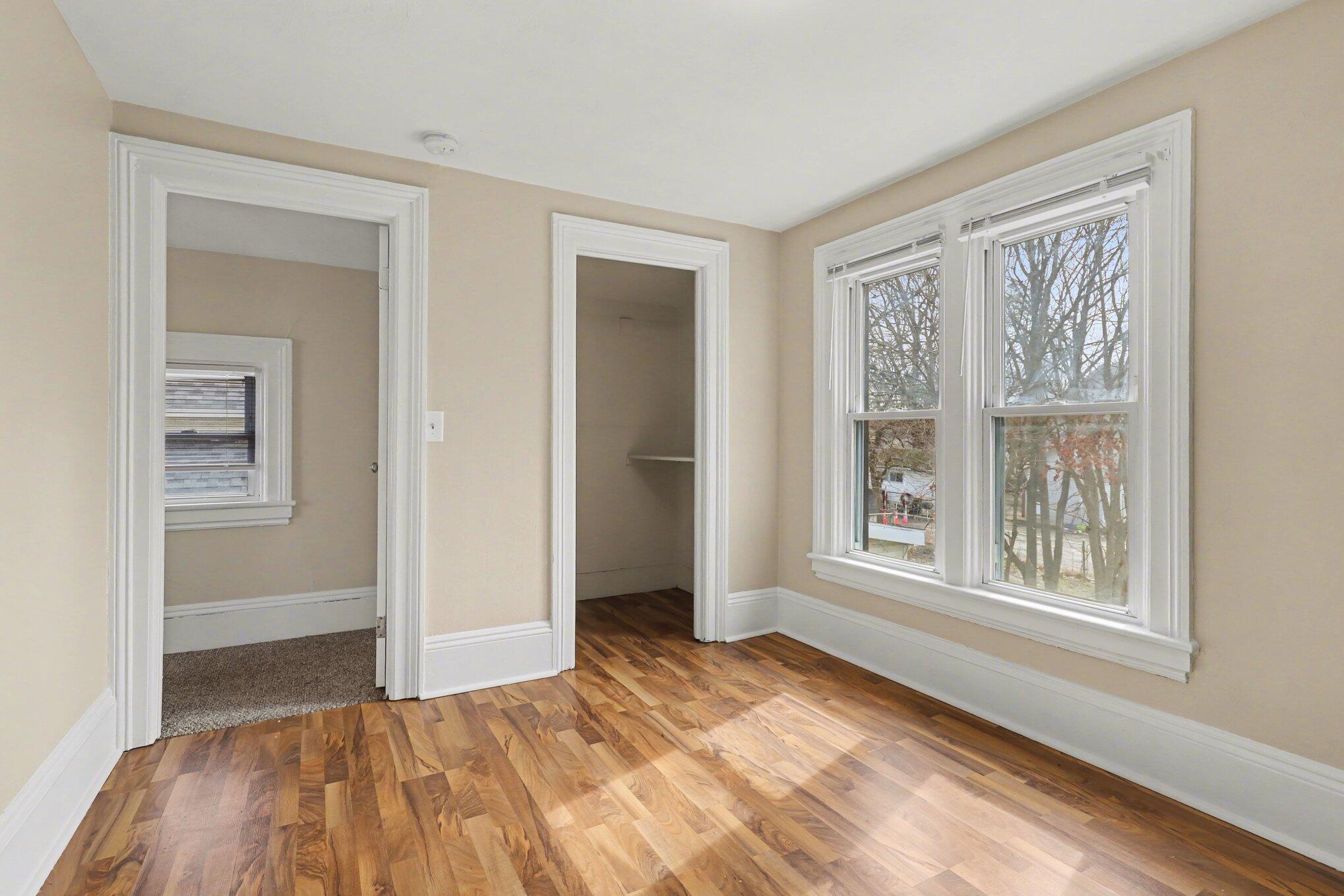 154 Carrier Street NE Grand Rapids MI 49505