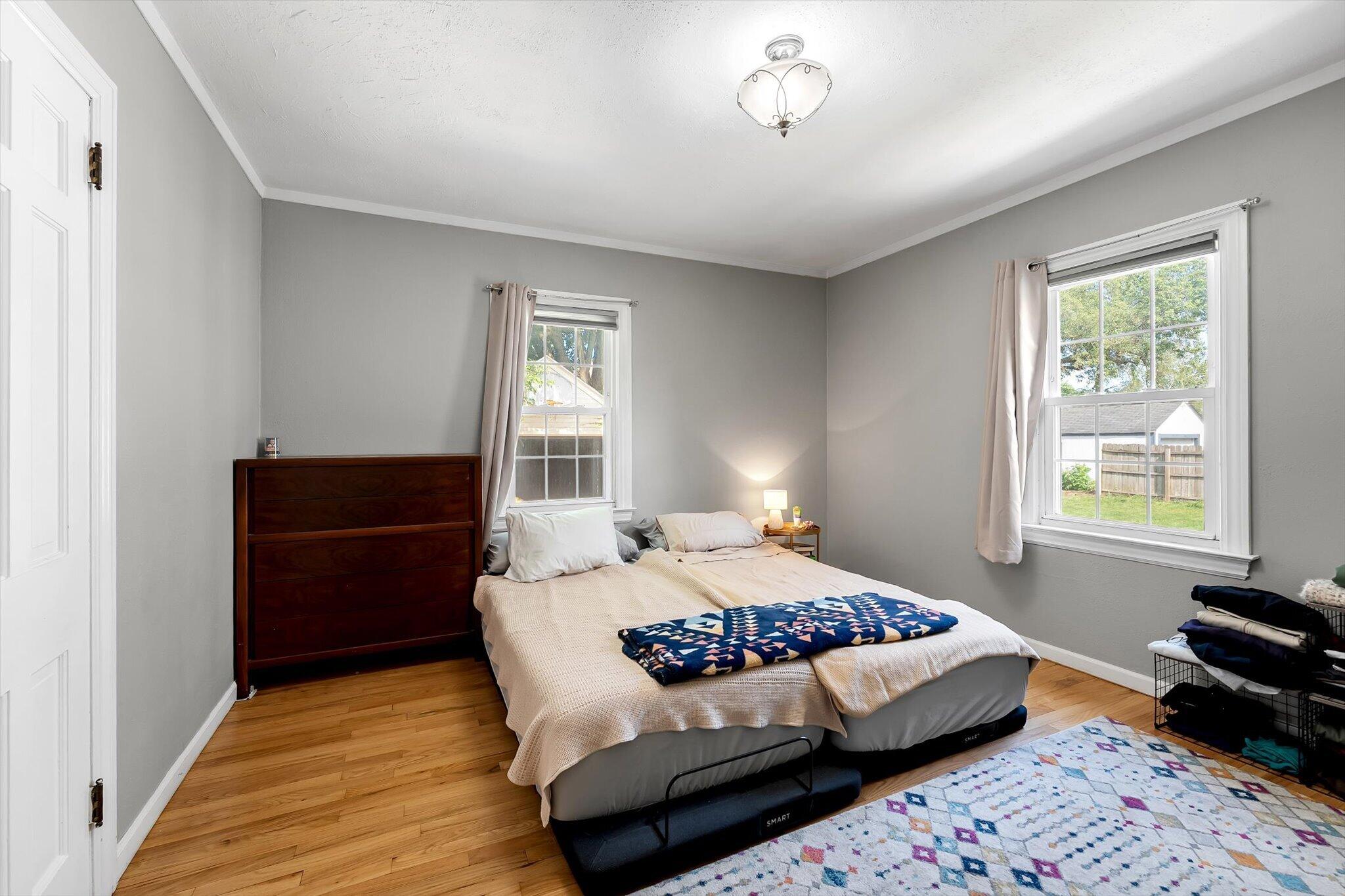 2219 College Avenue SE Grand Rapids MI 49507