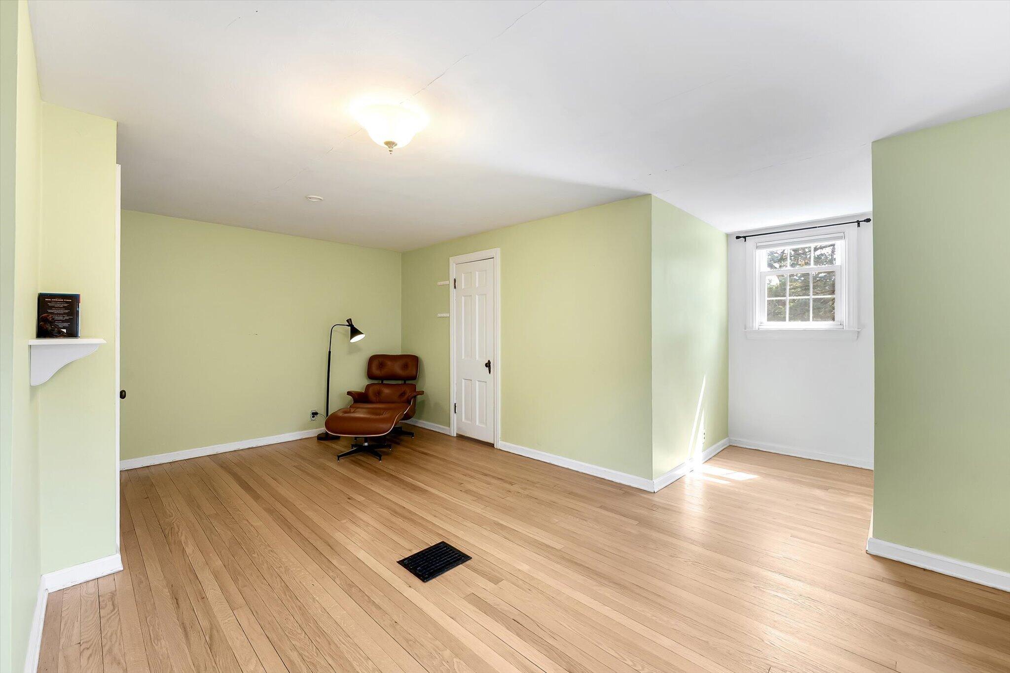 2219 College Avenue SE Grand Rapids MI 49507