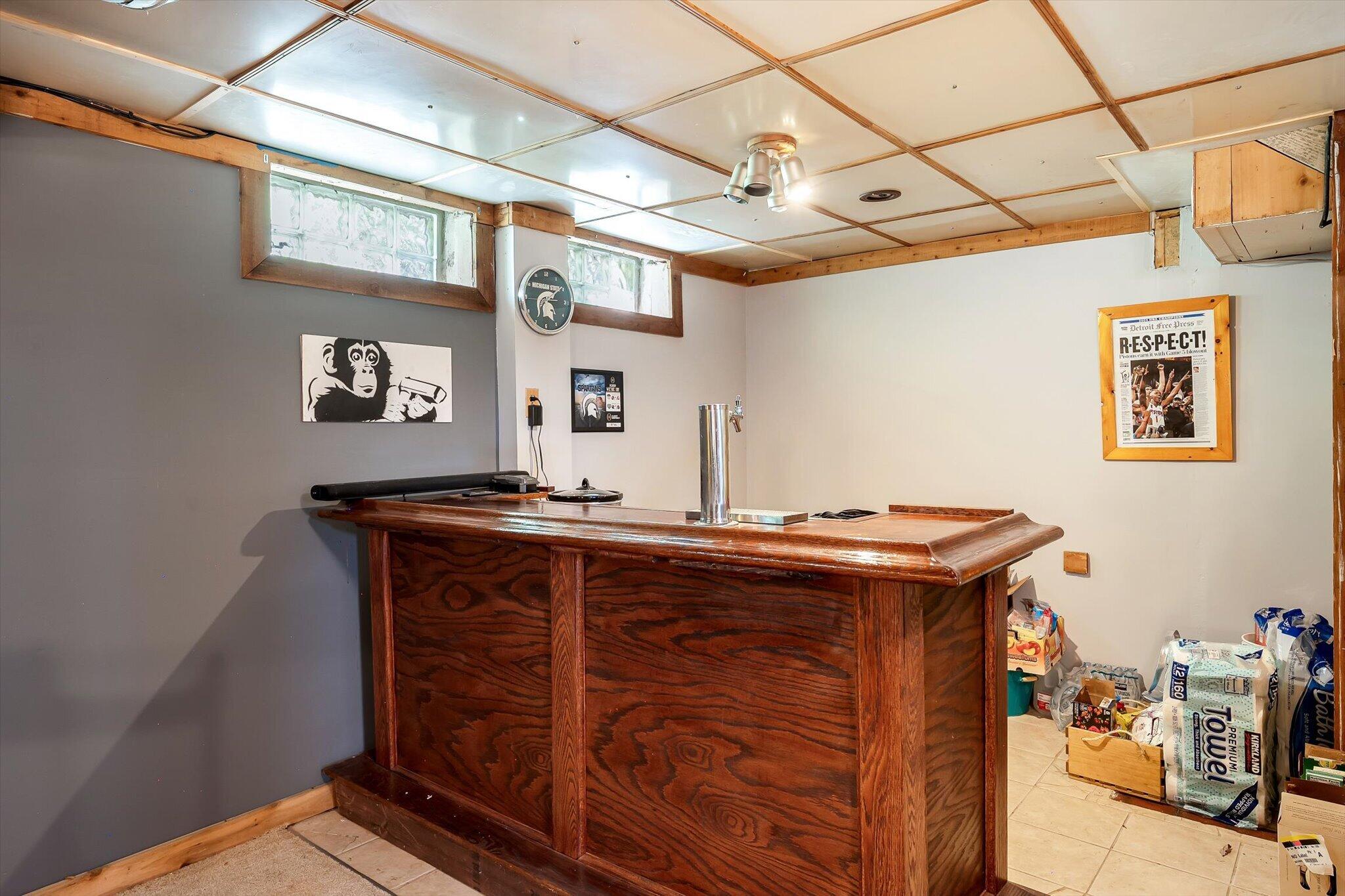 2219 College Avenue SE Grand Rapids MI 49507