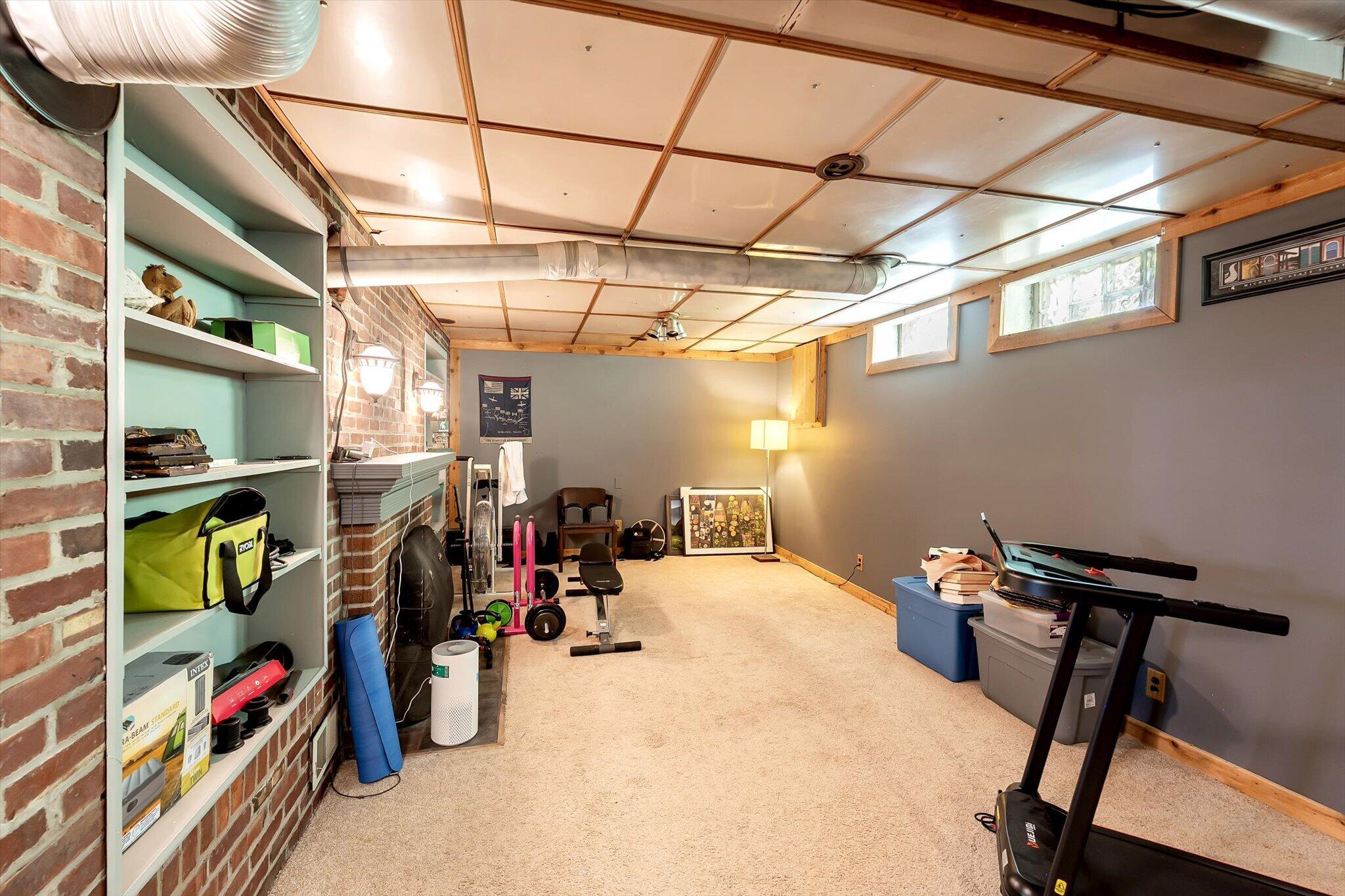 2219 College Avenue SE Grand Rapids MI 49507