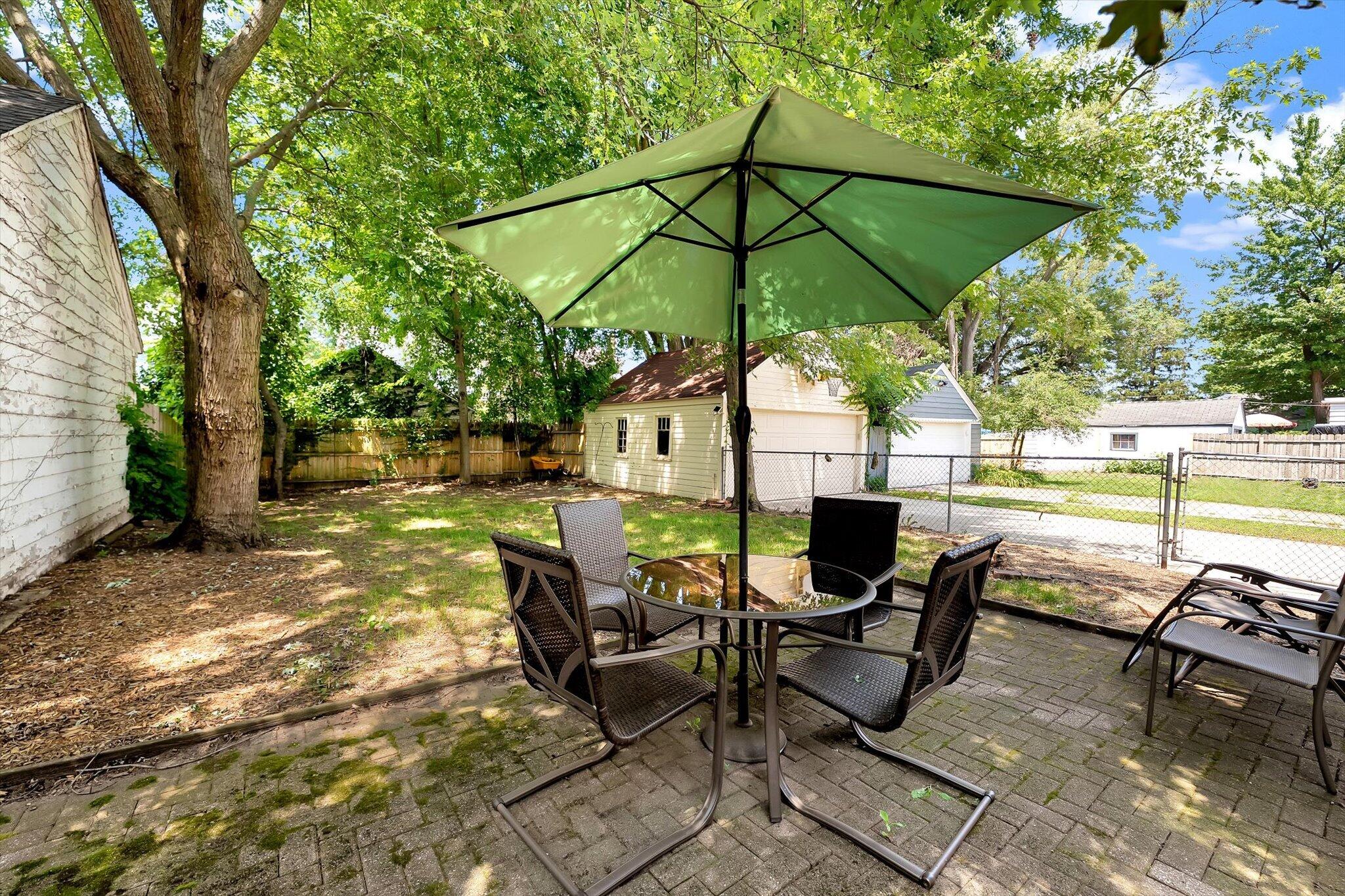 2219 College Avenue SE Grand Rapids MI 49507