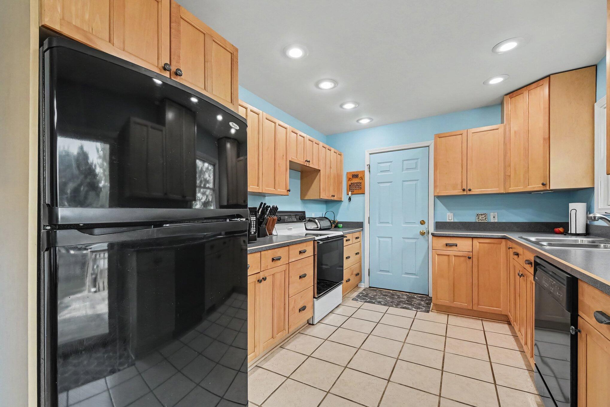 8364 Atlanta Drive NE Rockford MI 49341