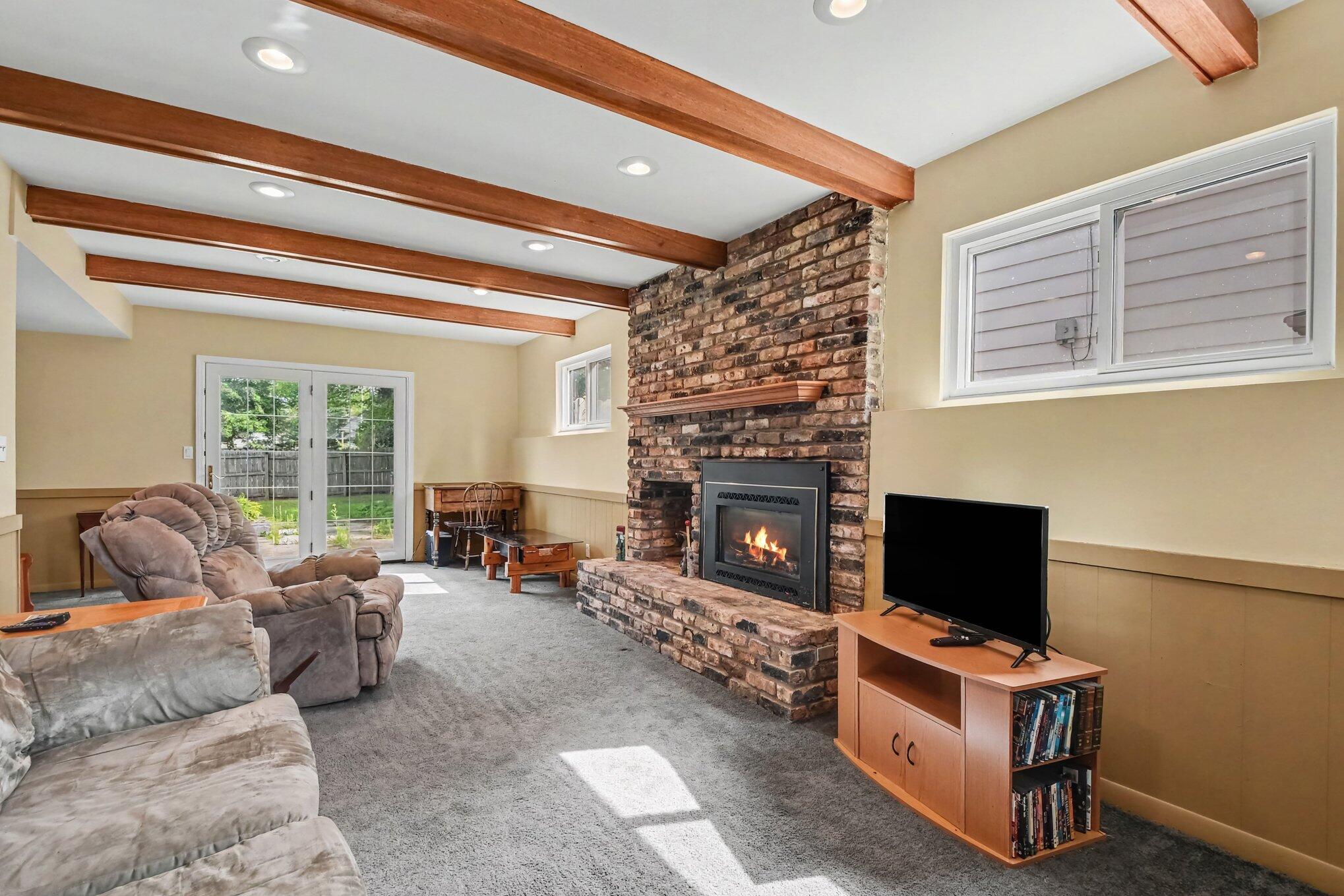 8364 Atlanta Drive NE Rockford MI 49341
