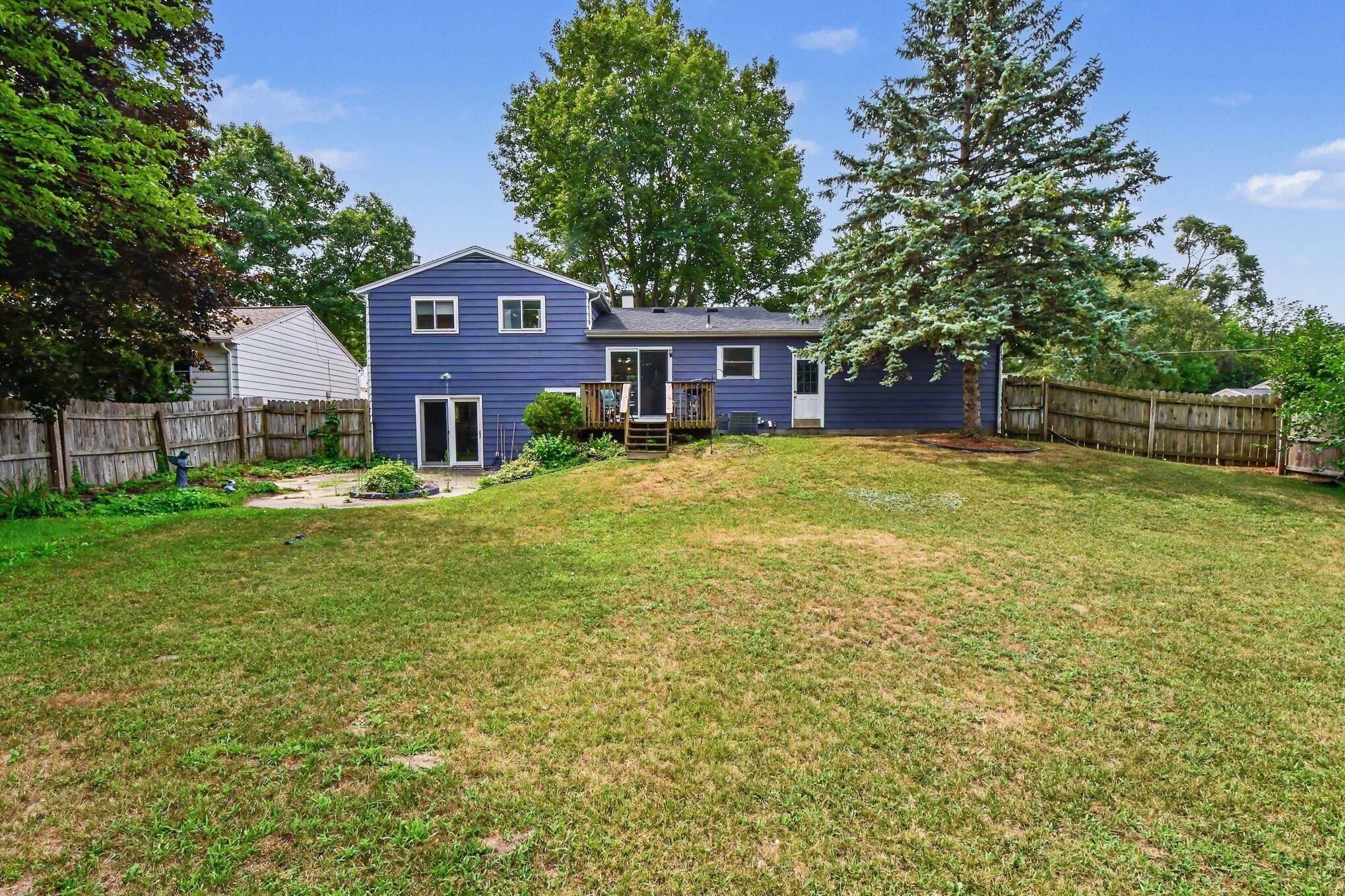 8364 Atlanta Drive NE Rockford MI 49341