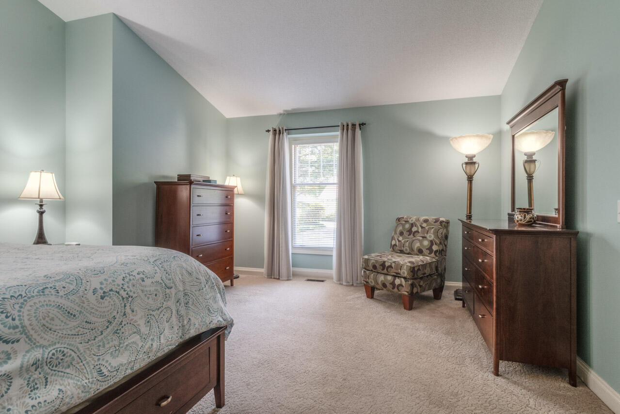 6281 Rose Arbour Avenue Kalamazoo MI 49009
