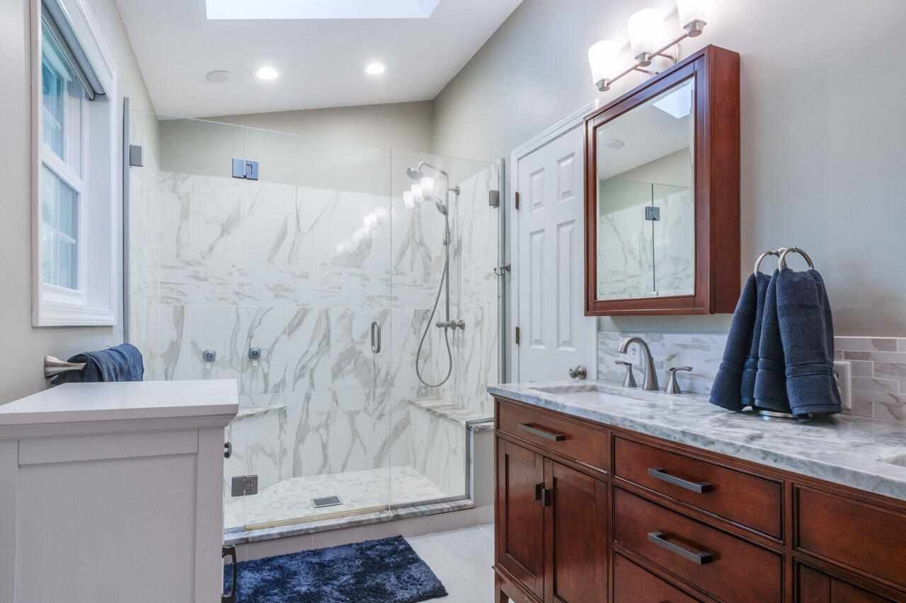 6281 Rose Arbour Avenue Kalamazoo MI 49009