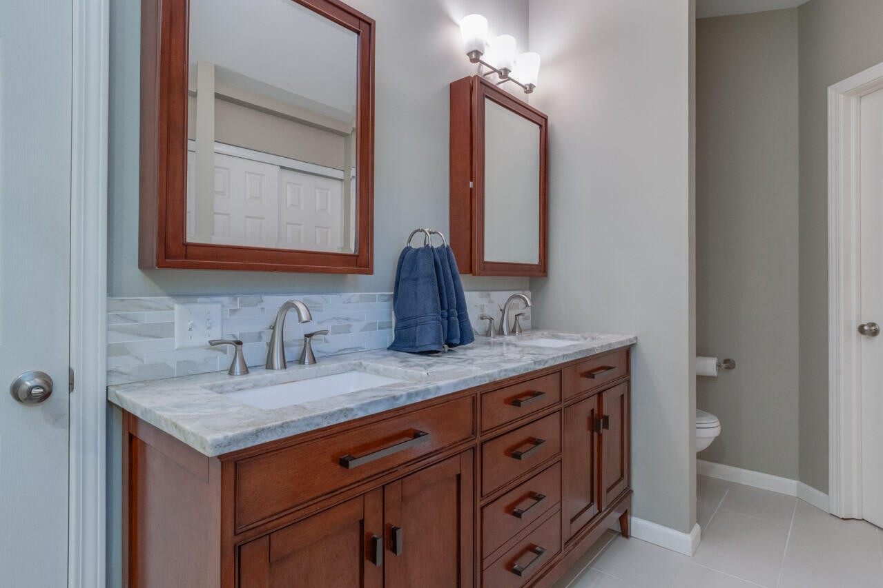 6281 Rose Arbour Avenue Kalamazoo MI 49009
