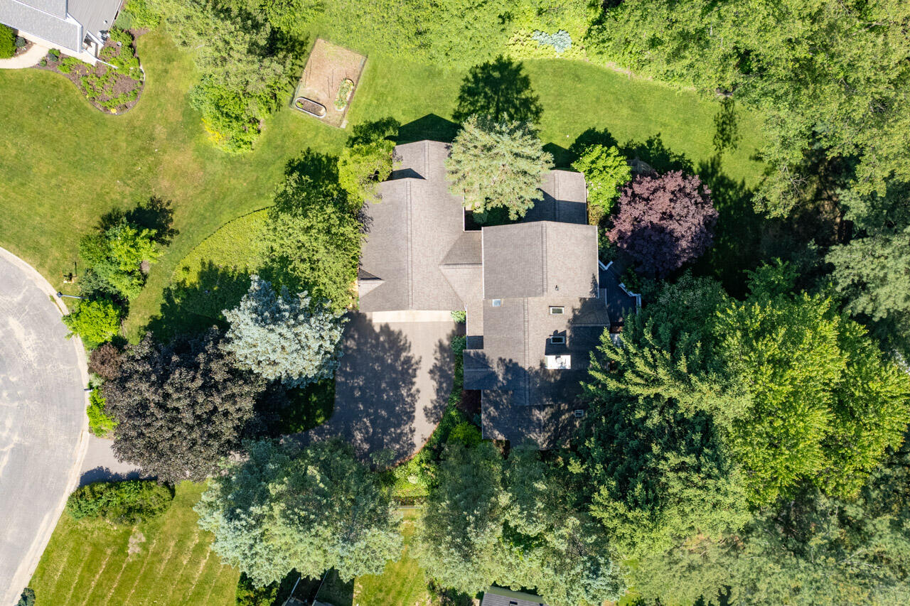 6281 Rose Arbour Avenue Kalamazoo MI 49009
