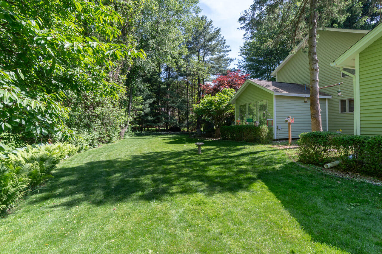 6281 Rose Arbour Avenue Kalamazoo MI 49009