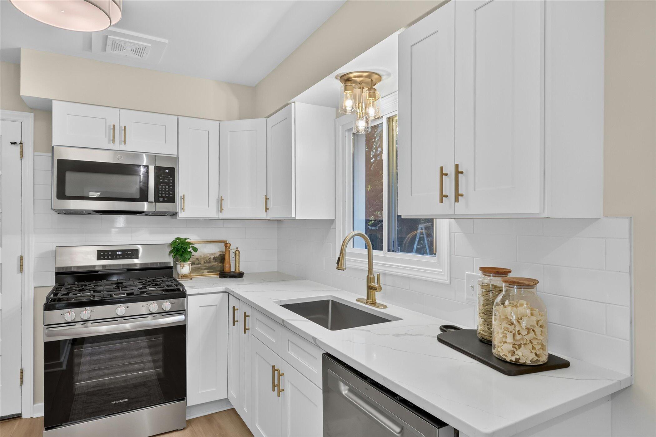 1060 Conlon Avenue SE Grand Rapids MI 49506