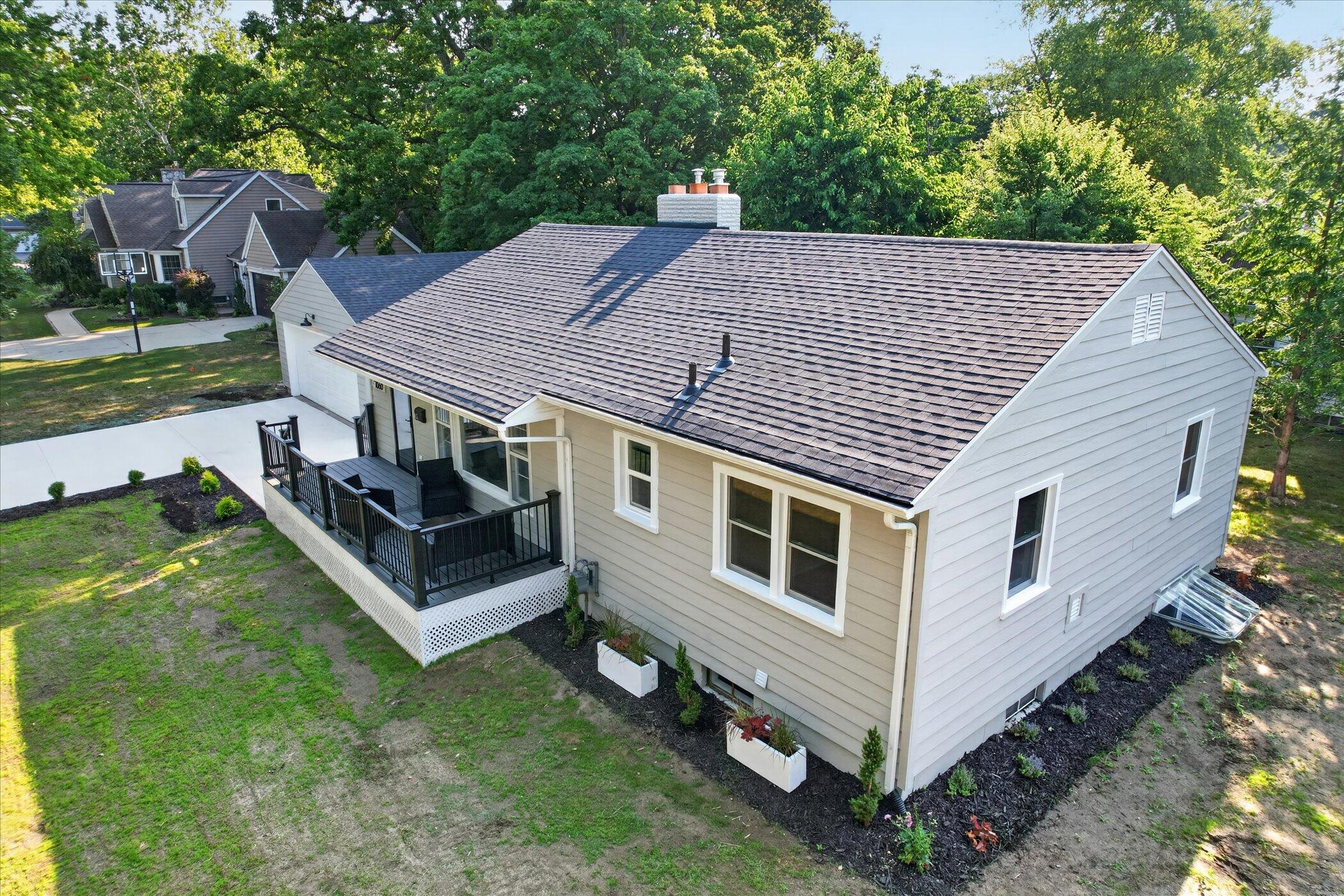 1060 Conlon Avenue SE Grand Rapids MI 49506