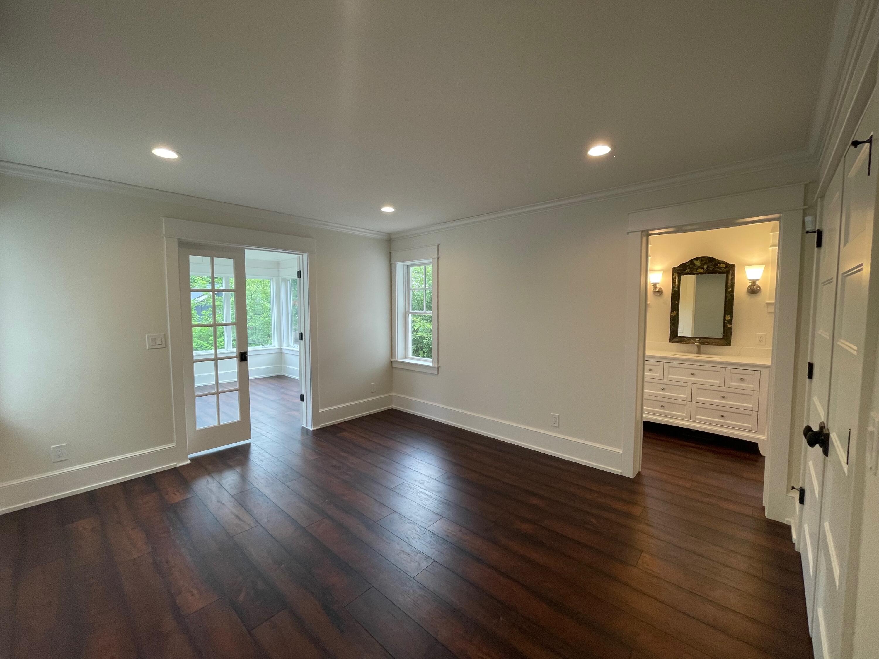 638 Allegan Street Saugatuck MI 49453