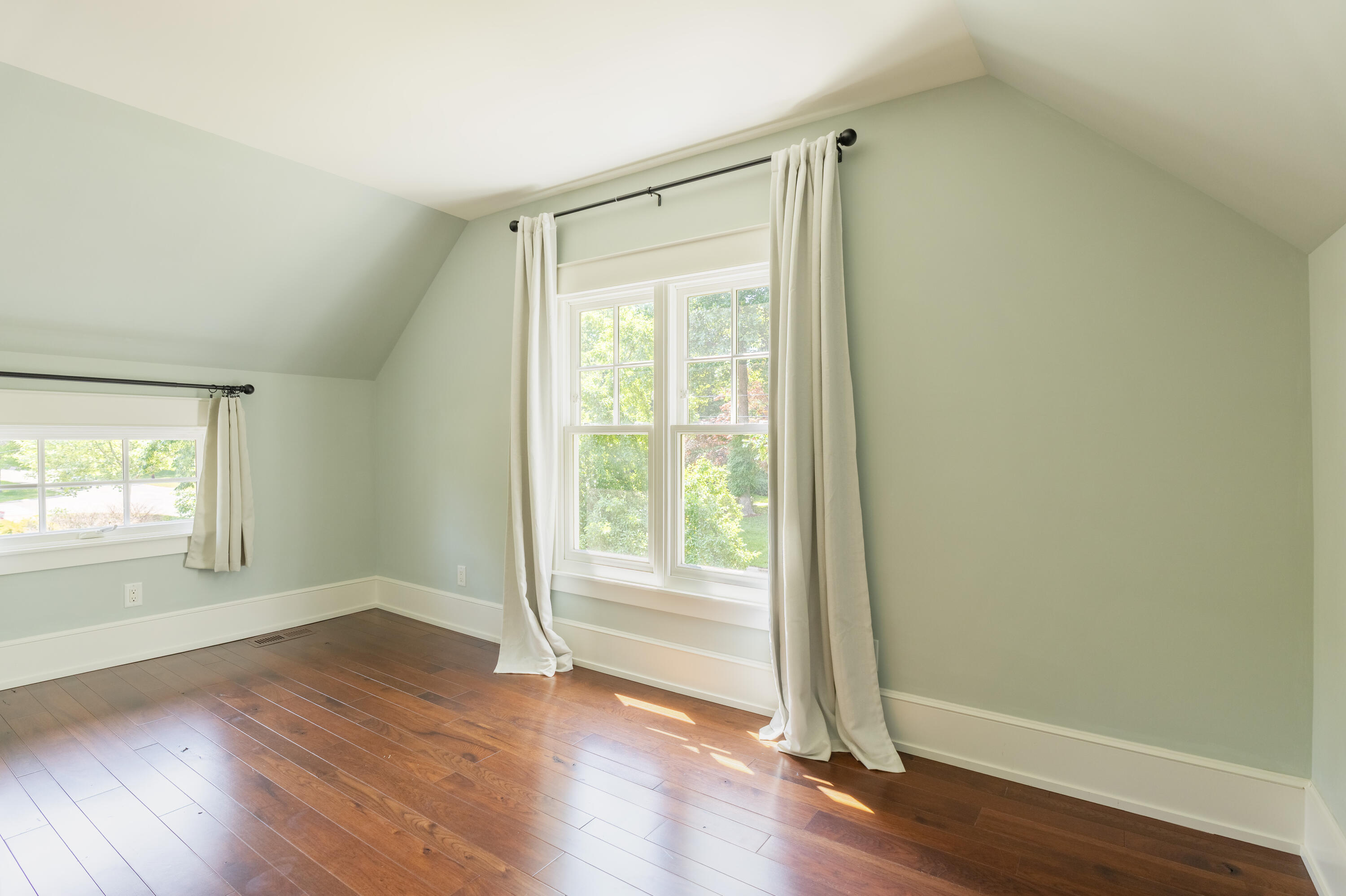 638 Allegan Street Saugatuck MI 49453