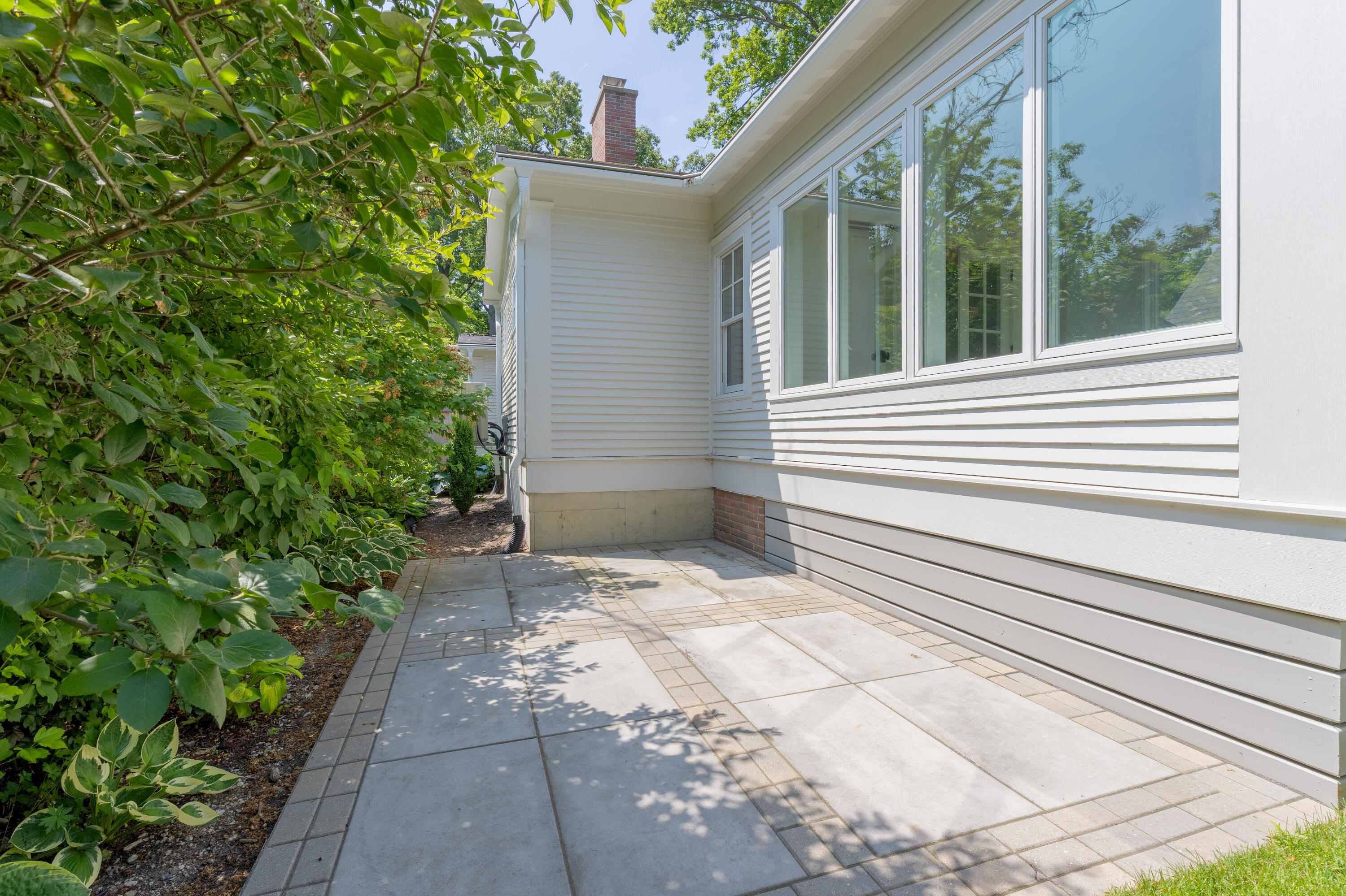 638 Allegan Street Saugatuck MI 49453