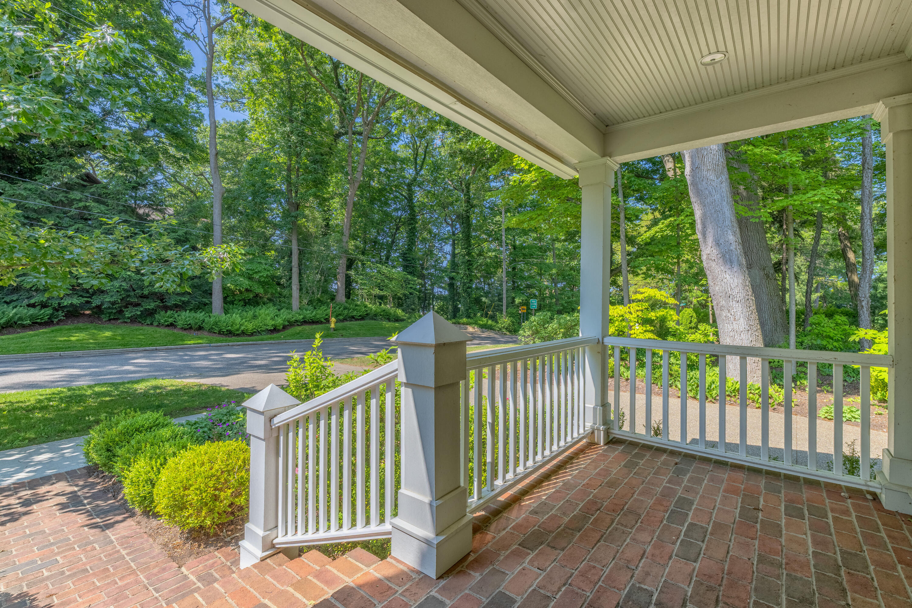 638 Allegan Street Saugatuck MI 49453