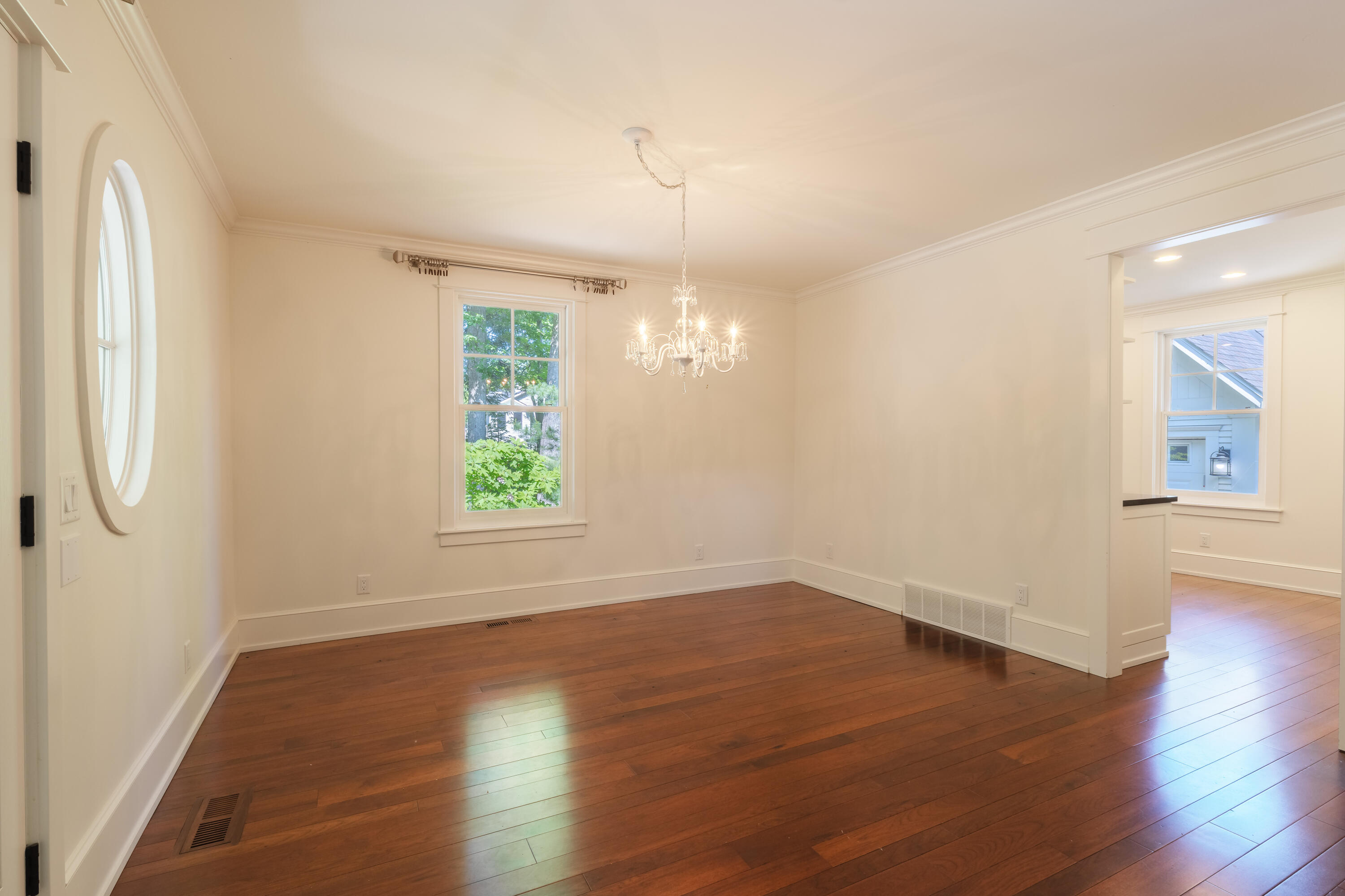 638 Allegan Street Saugatuck MI 49453