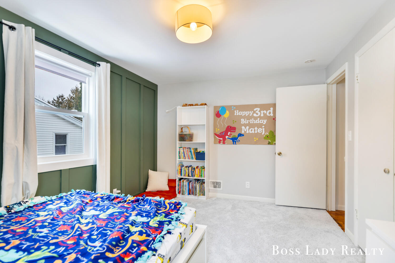 1512 Rossman Avenue SE Grand Rapids MI 49507