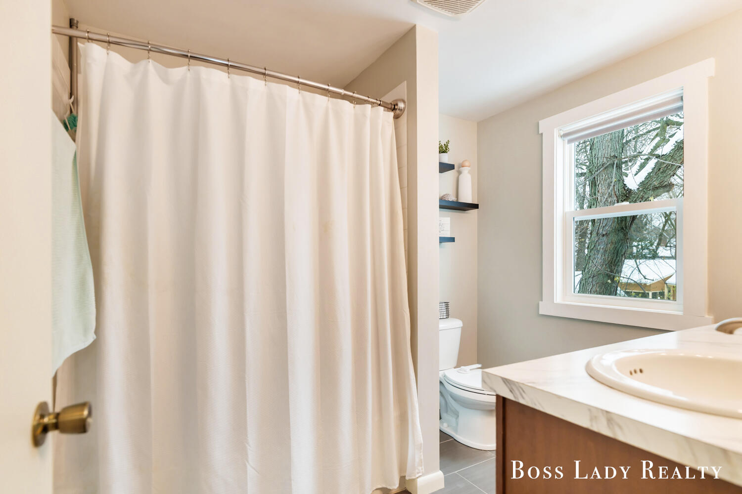 1512 Rossman Avenue SE Grand Rapids MI 49507