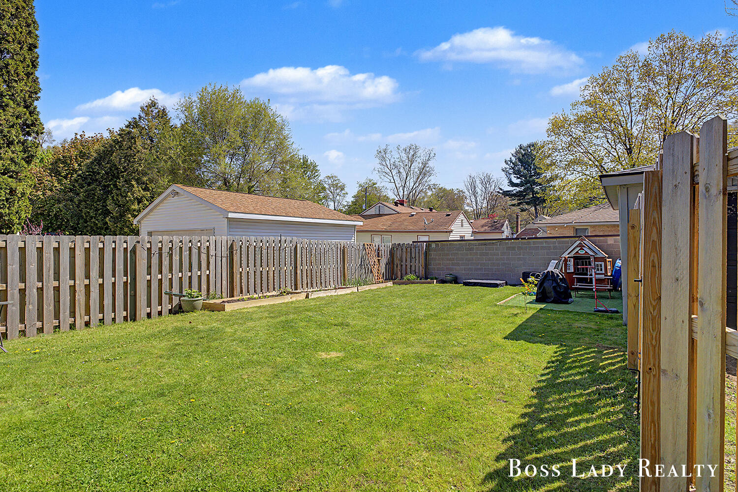 1512 Rossman Avenue SE Grand Rapids MI 49507