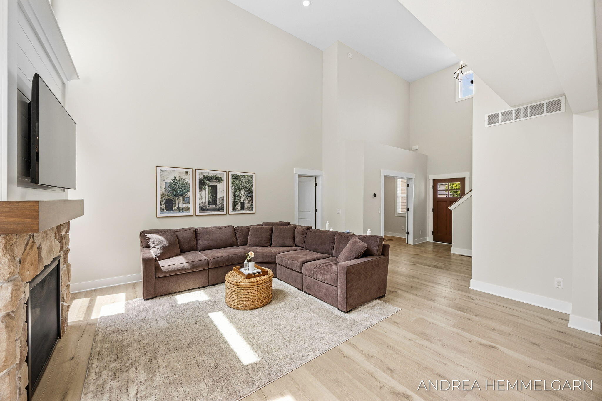 3090 Thornbury Drive Holland MI 49424