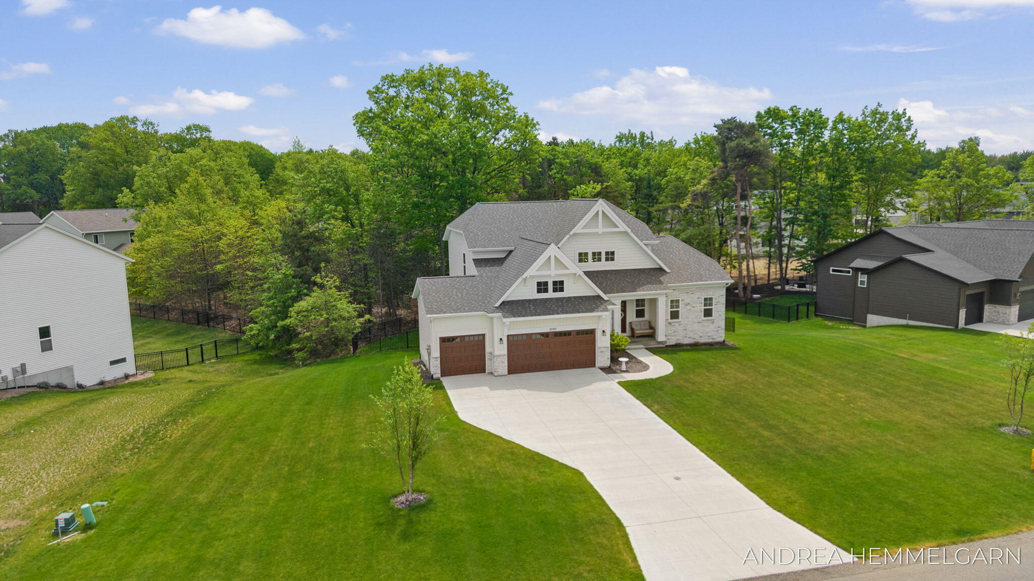 3090 Thornbury Drive Holland MI 49424