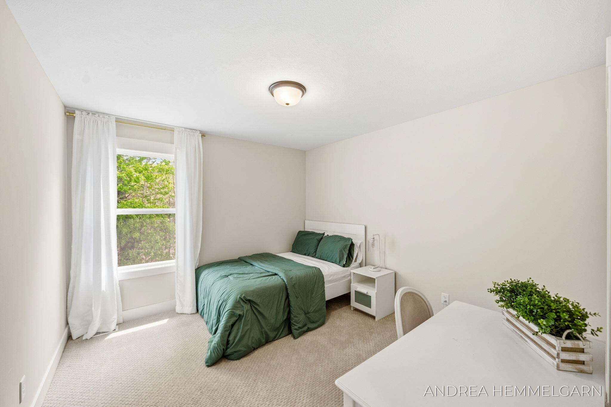 3090 Thornbury Drive Holland MI 49424
