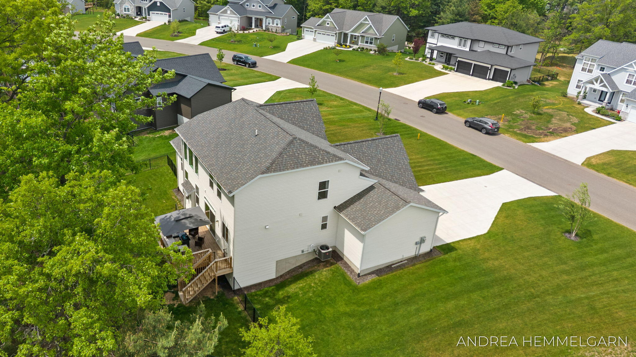 3090 Thornbury Drive Holland MI 49424