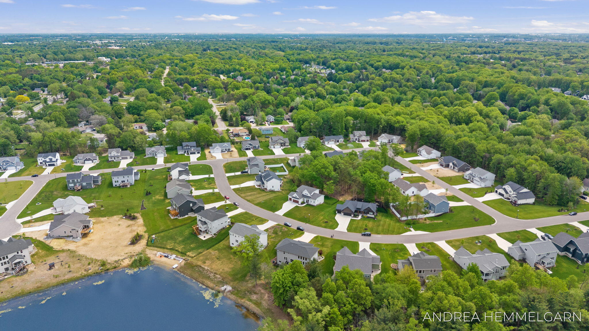3090 Thornbury Drive Holland MI 49424