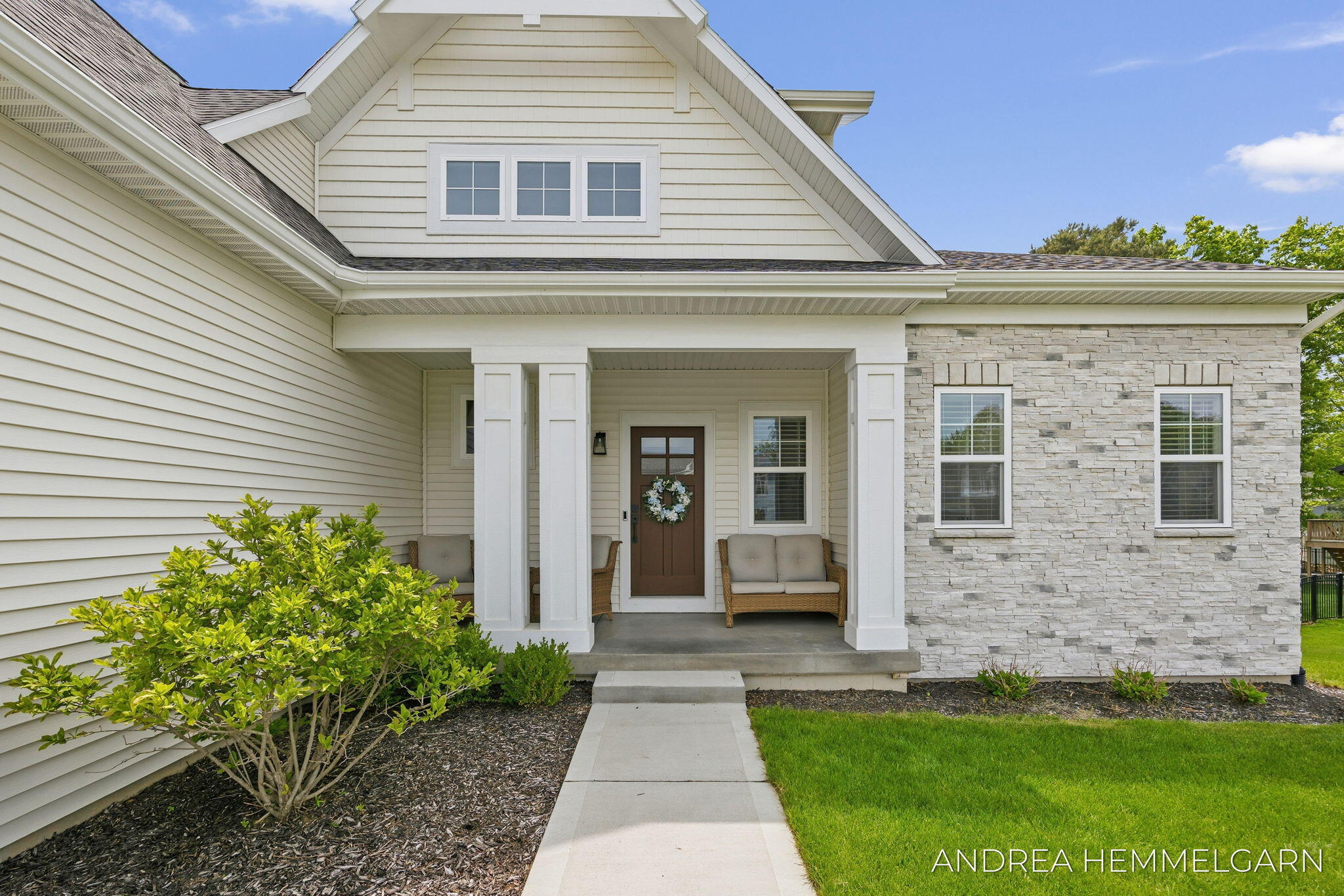 3090 Thornbury Drive Holland MI 49424