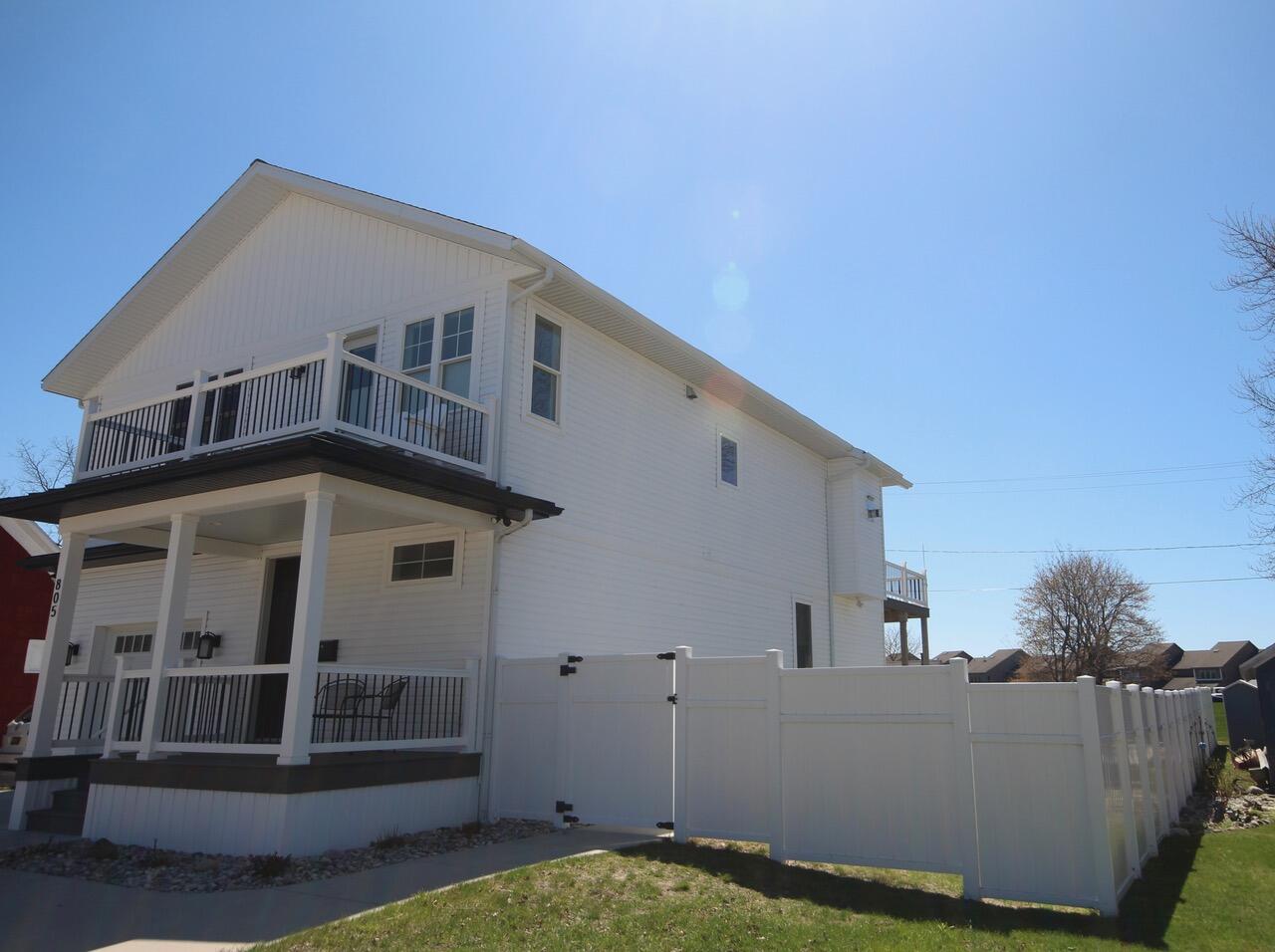 805 W Loomis Street Ludington MI 49431