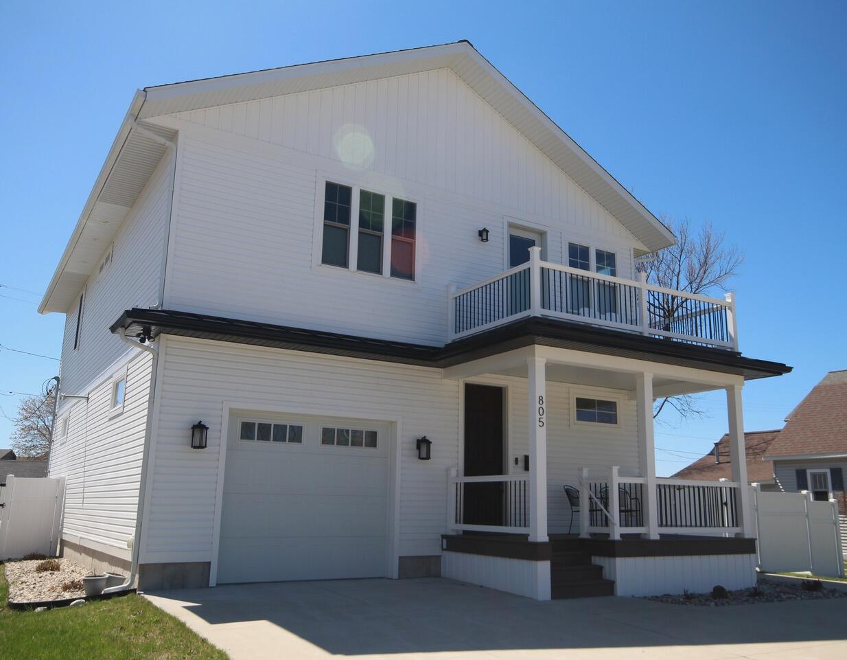 805 W Loomis Street Ludington MI 49431