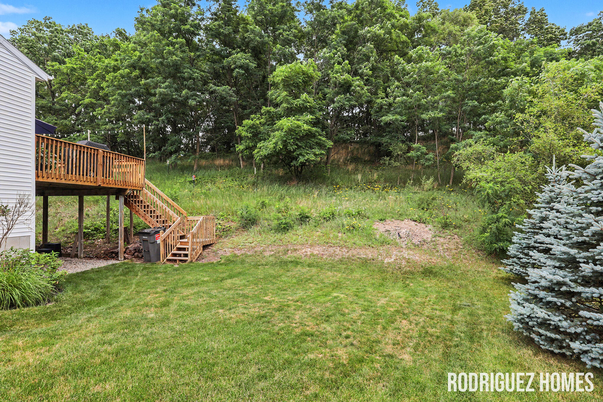 2007 Sandrel Drive NE Grand Rapids MI 49505