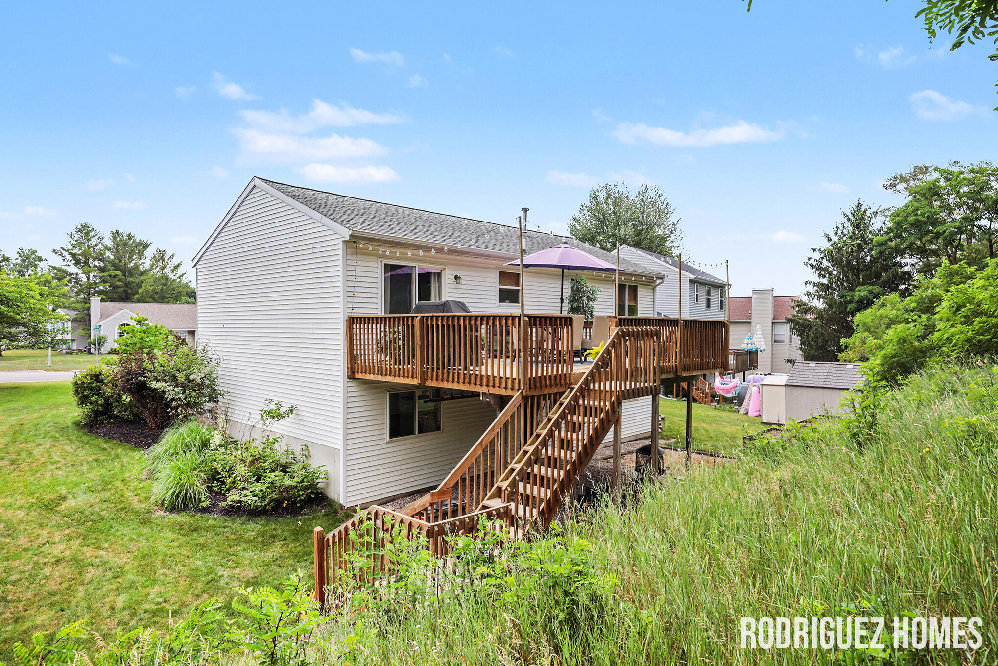 2007 Sandrel Drive NE Grand Rapids MI 49505
