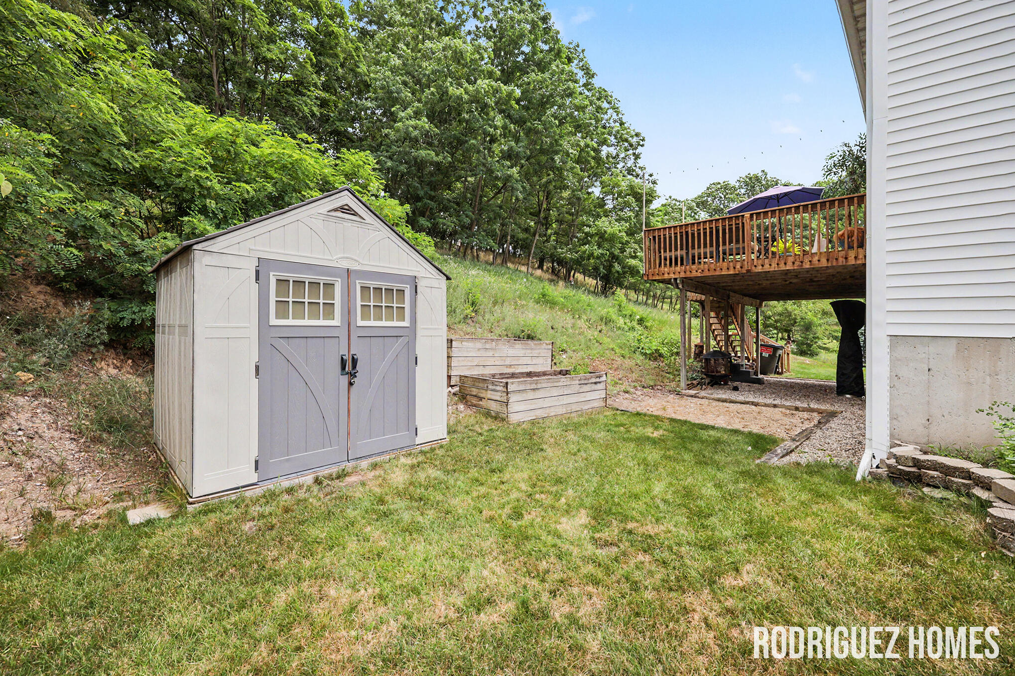 2007 Sandrel Drive NE Grand Rapids MI 49505