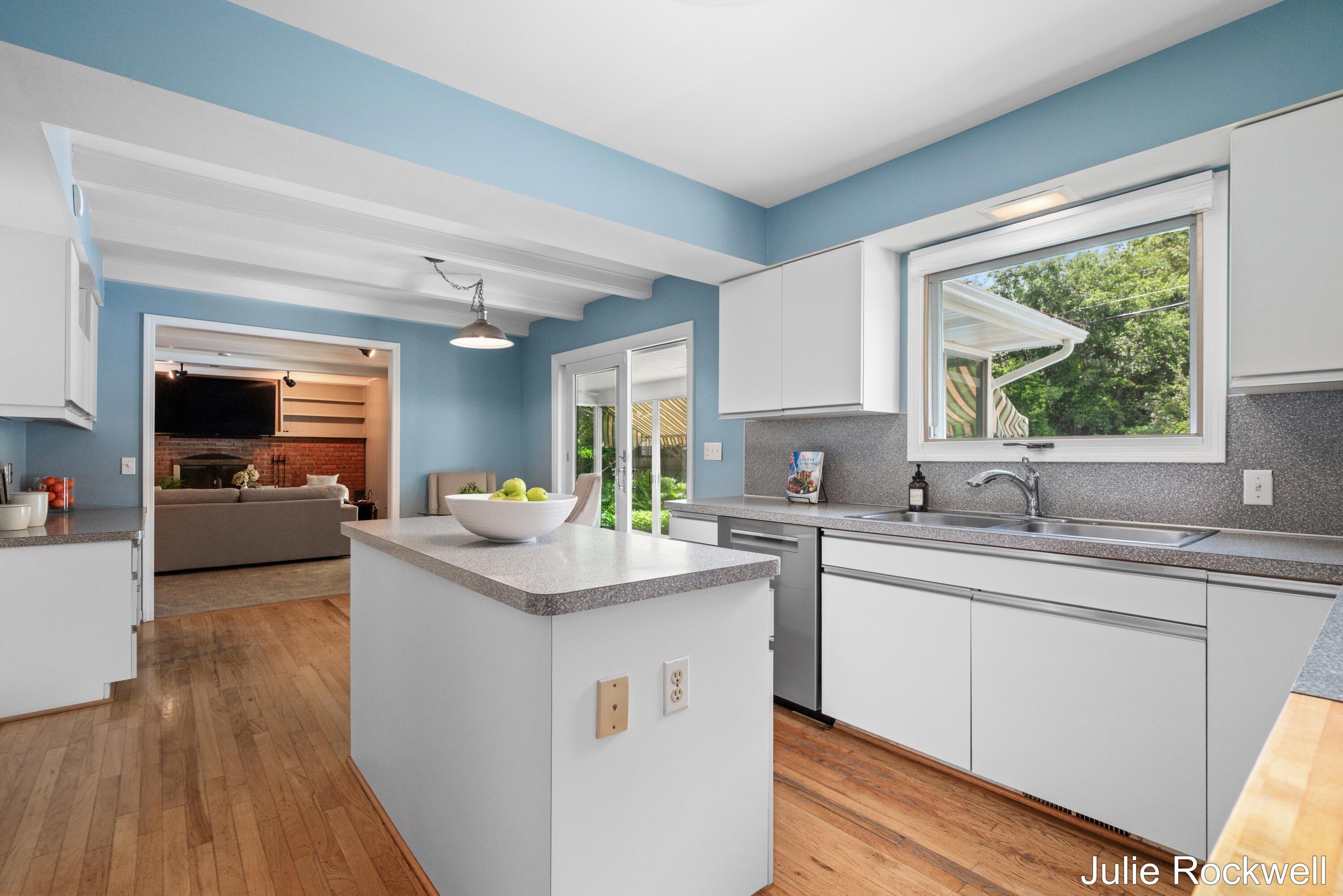 1433 Sherwood Avenue SE Grand Rapids MI 49506