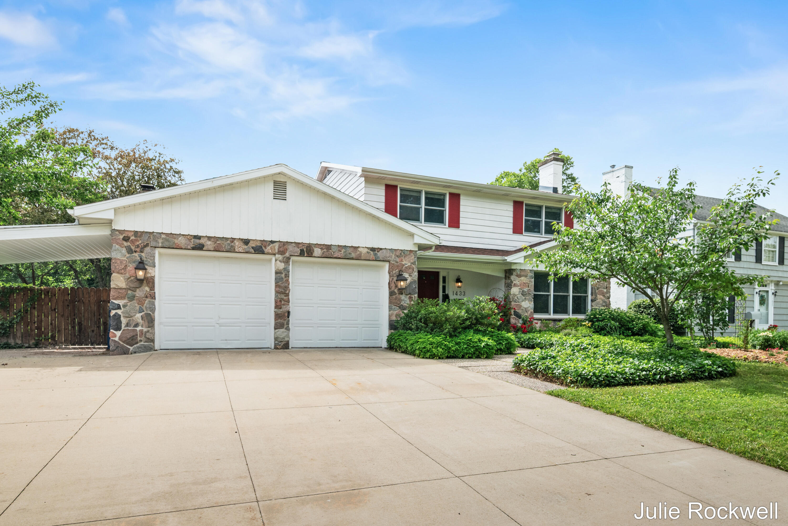 1433 Sherwood Avenue SE Grand Rapids MI 49506