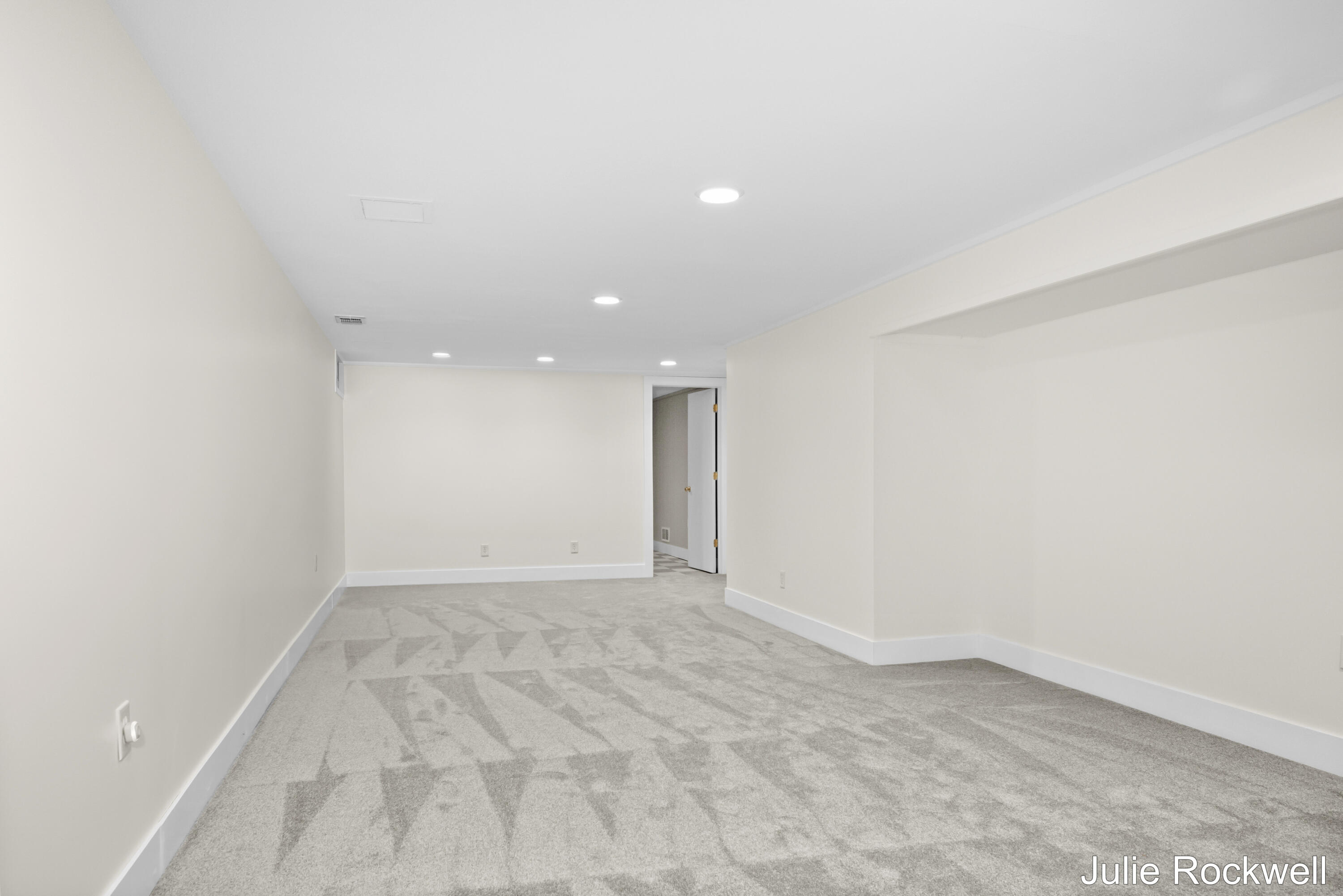 1433 Sherwood Avenue SE Grand Rapids MI 49506